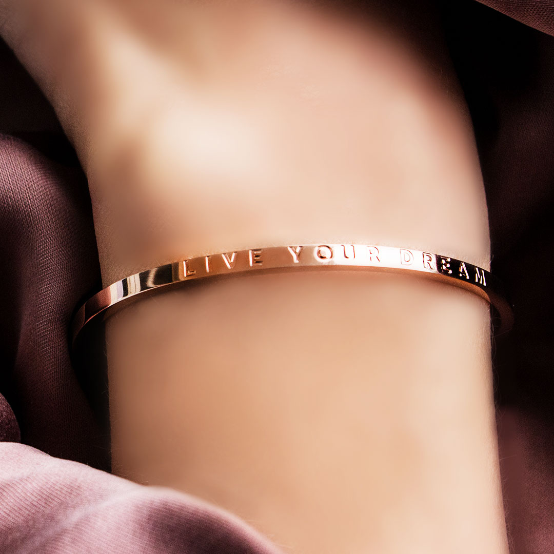 LIKERY Damen Armreif „LIVE YOUR DREAM“
