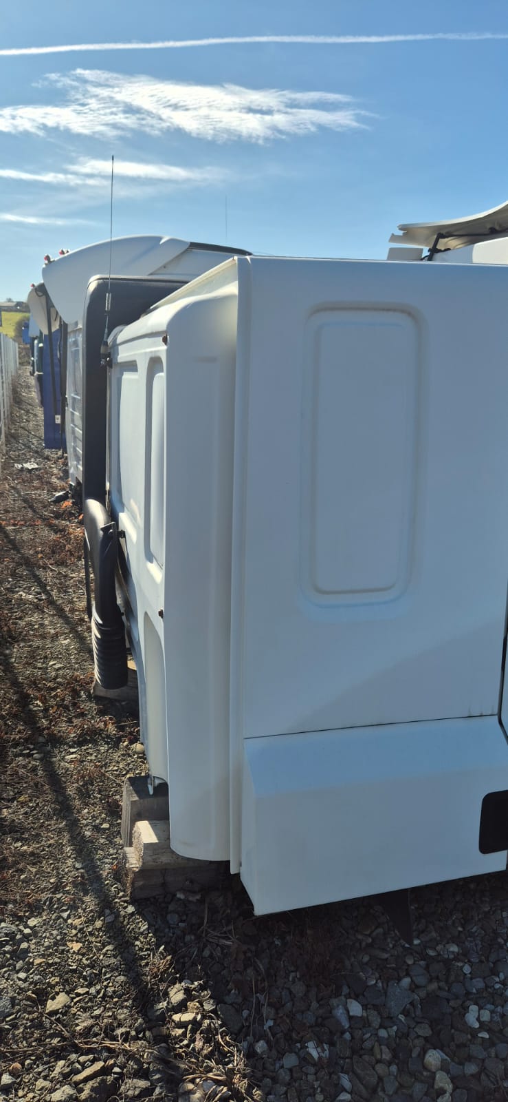 CABINA DAF CF SLEEPER CAB L2H1