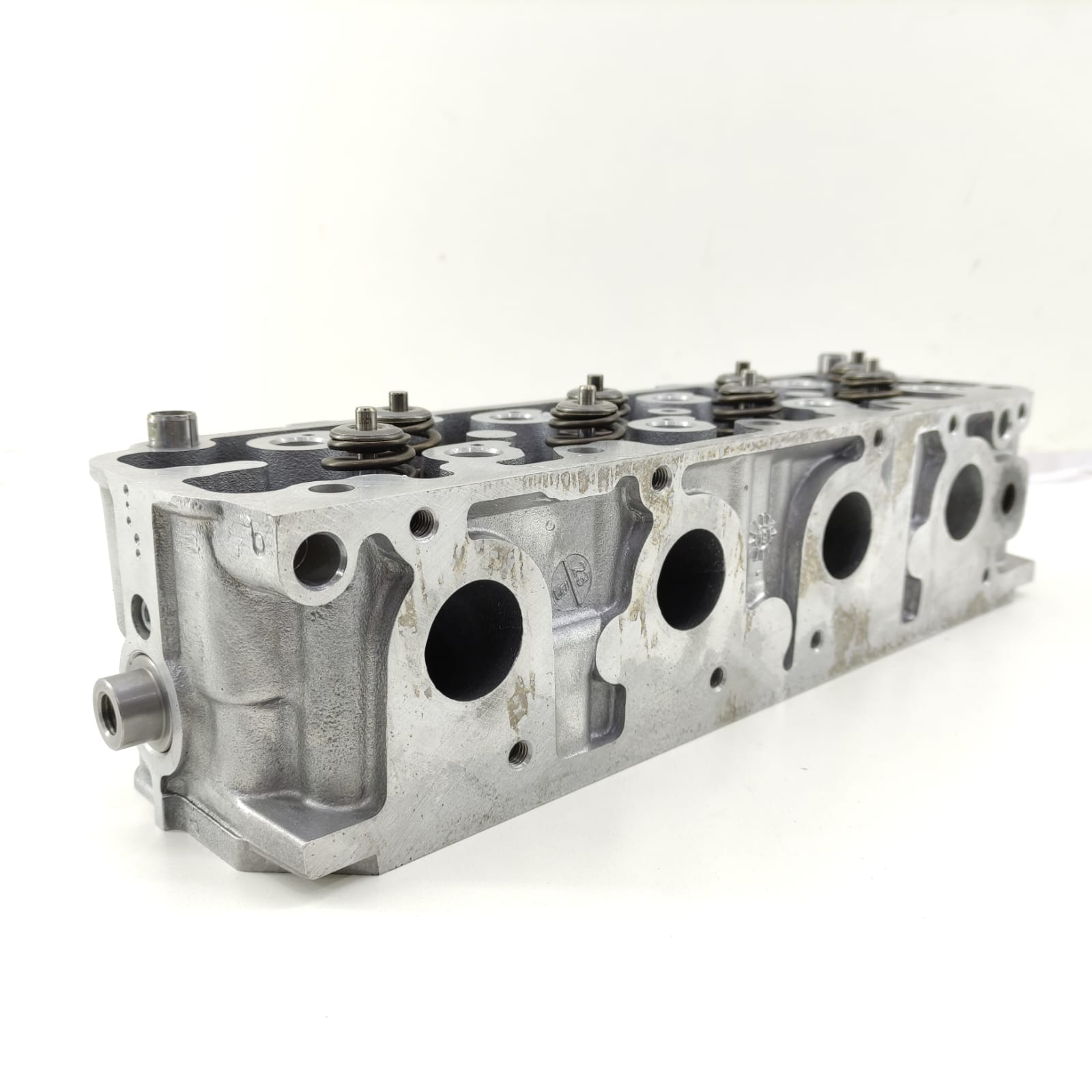 Cabeçote Corsa Novo Montana Meriva Onix Prisma Cobalt Agile 1.4 8v 2008 a 2019 Tucho Pequeno Roletado (93349916)