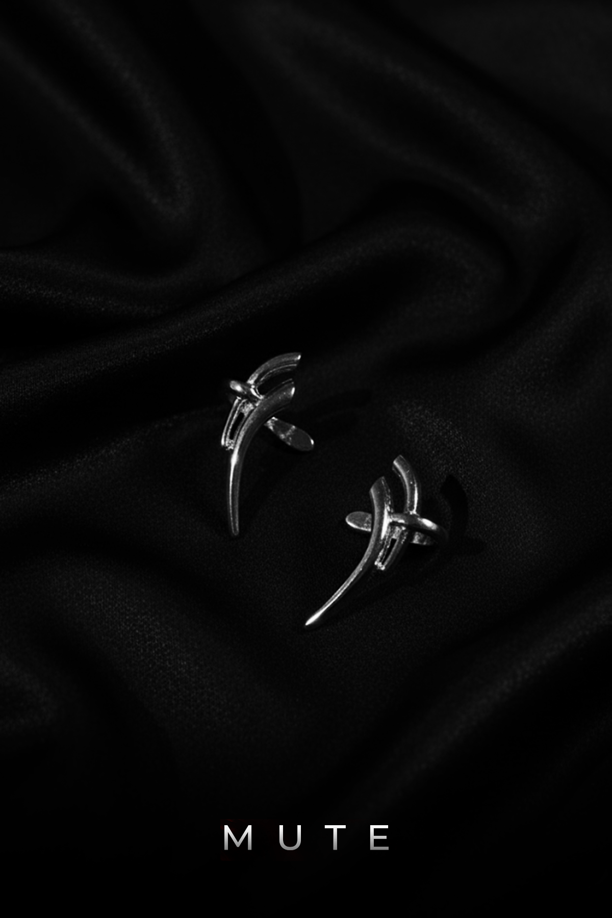 Nocturne - Ear Cuff