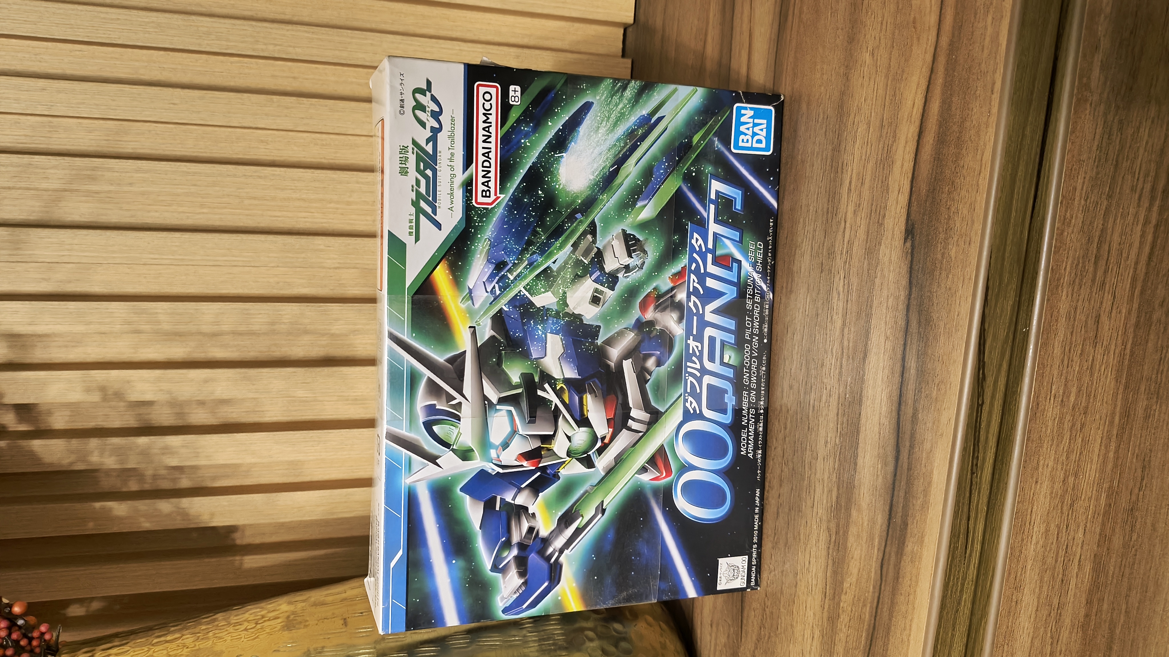 00 Qan[T] – Model Kit (Mobile Suit Gundam 00) SD