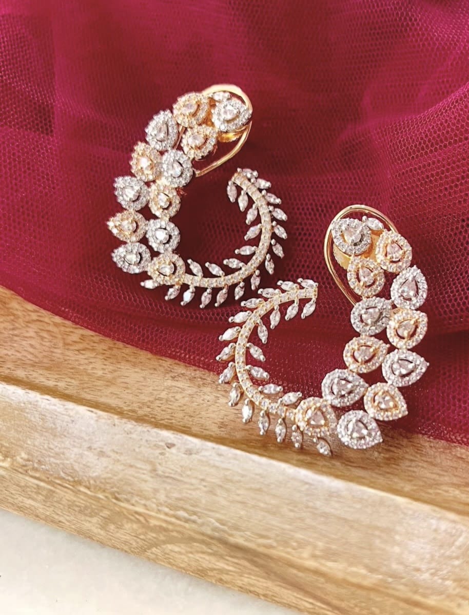 Elegant Leaf Motif Diamond Earrings