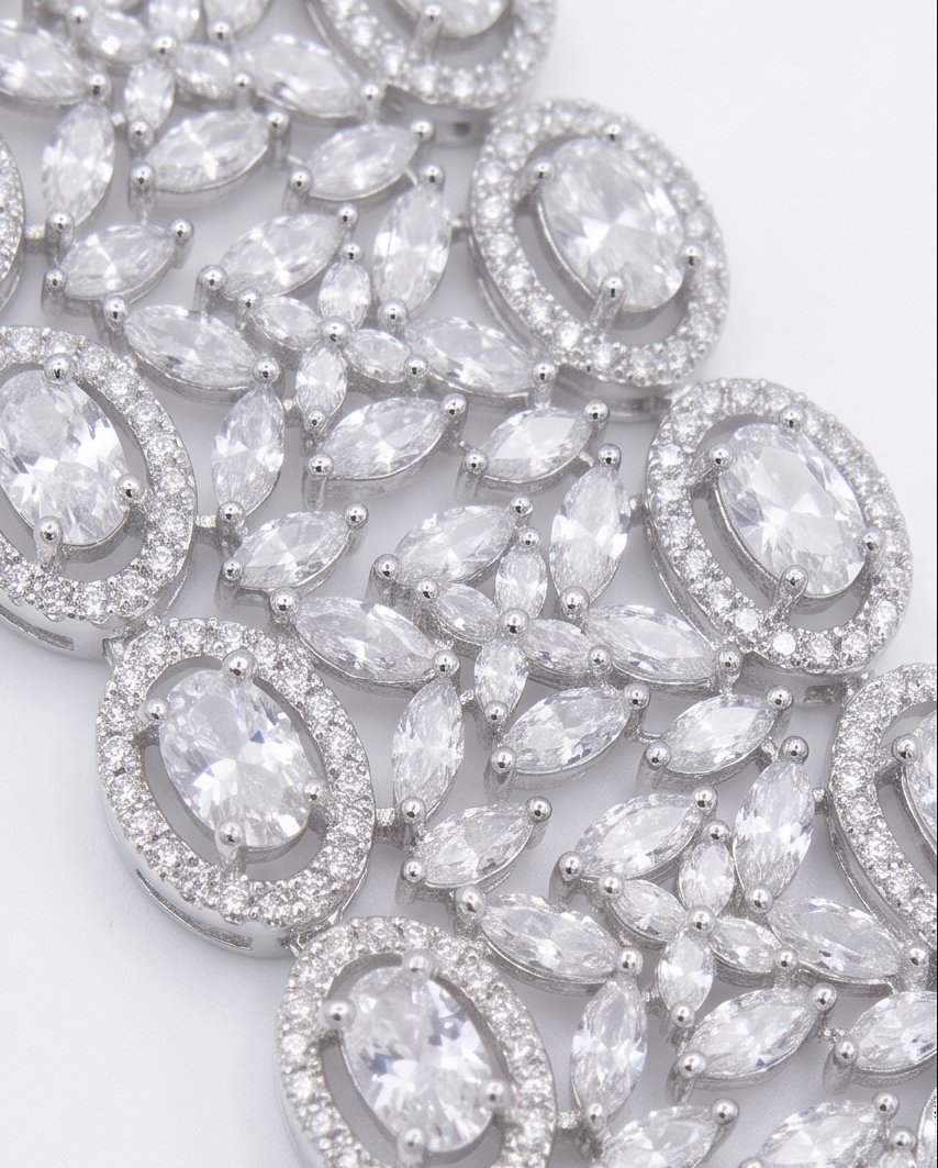 Elegant Crystal Bracelet BRC-002