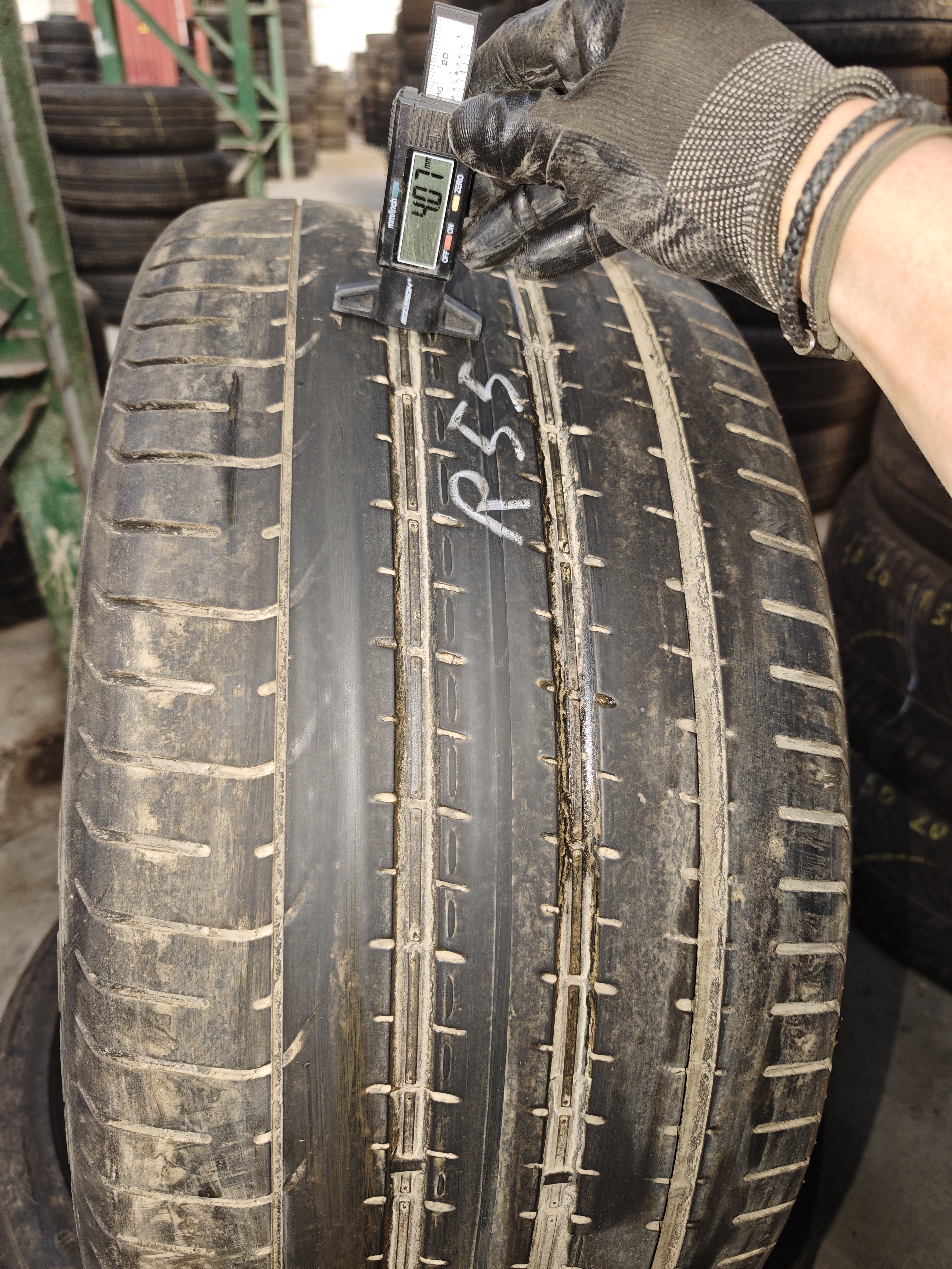 295/35/ R21 Pirelli