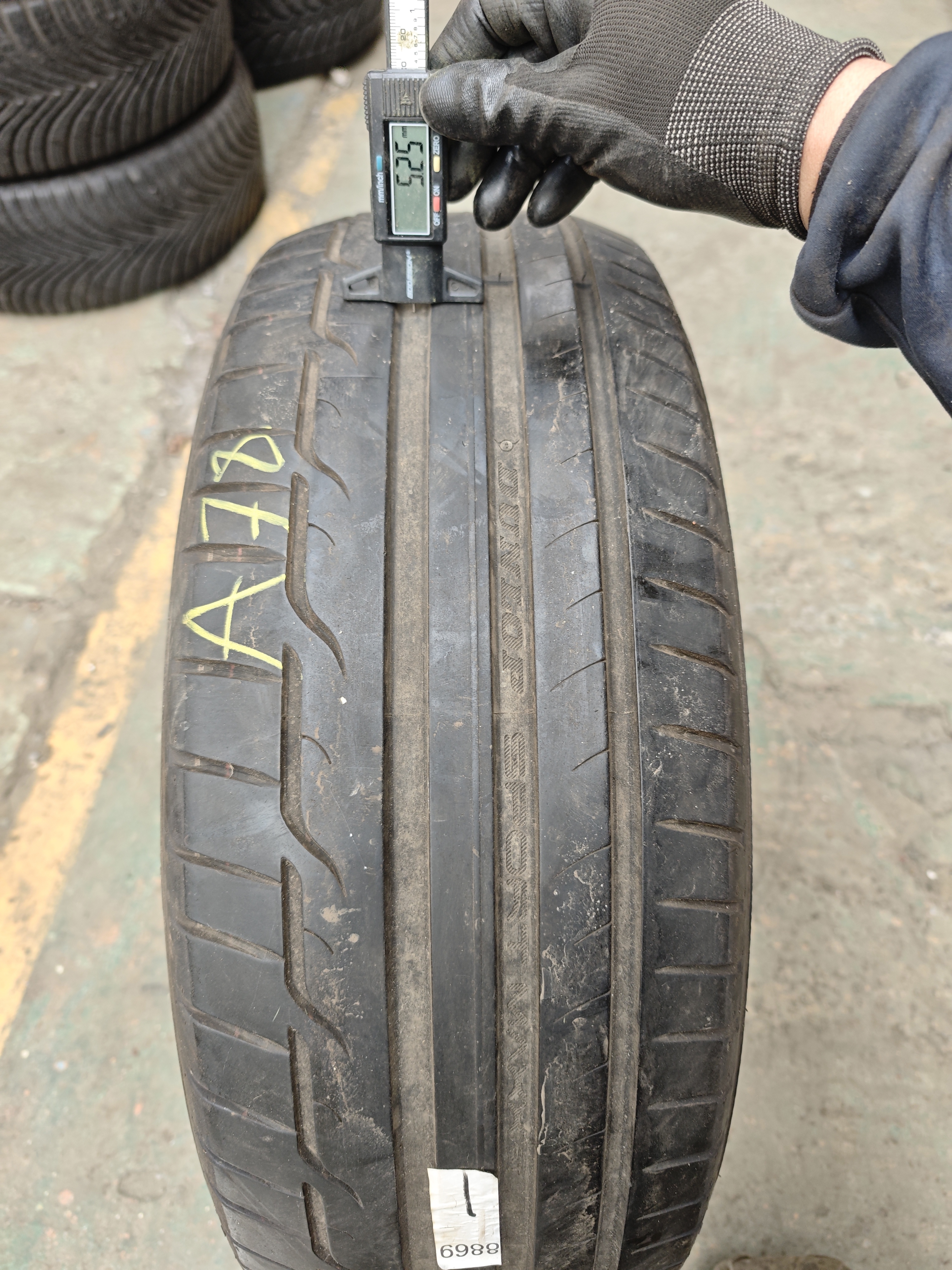 235/55/ R17 Dunlop 