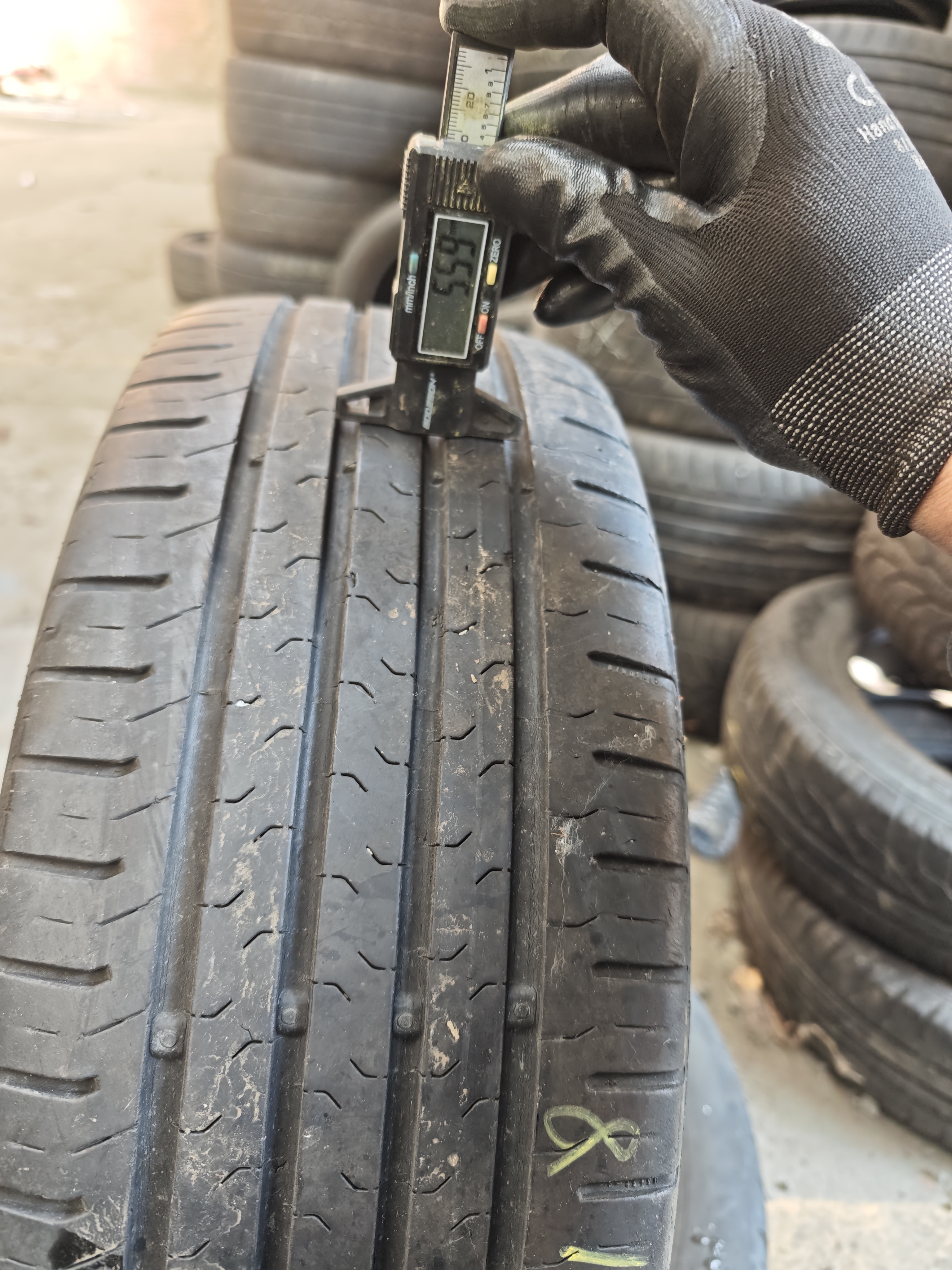 195/55/ R16 Continental 