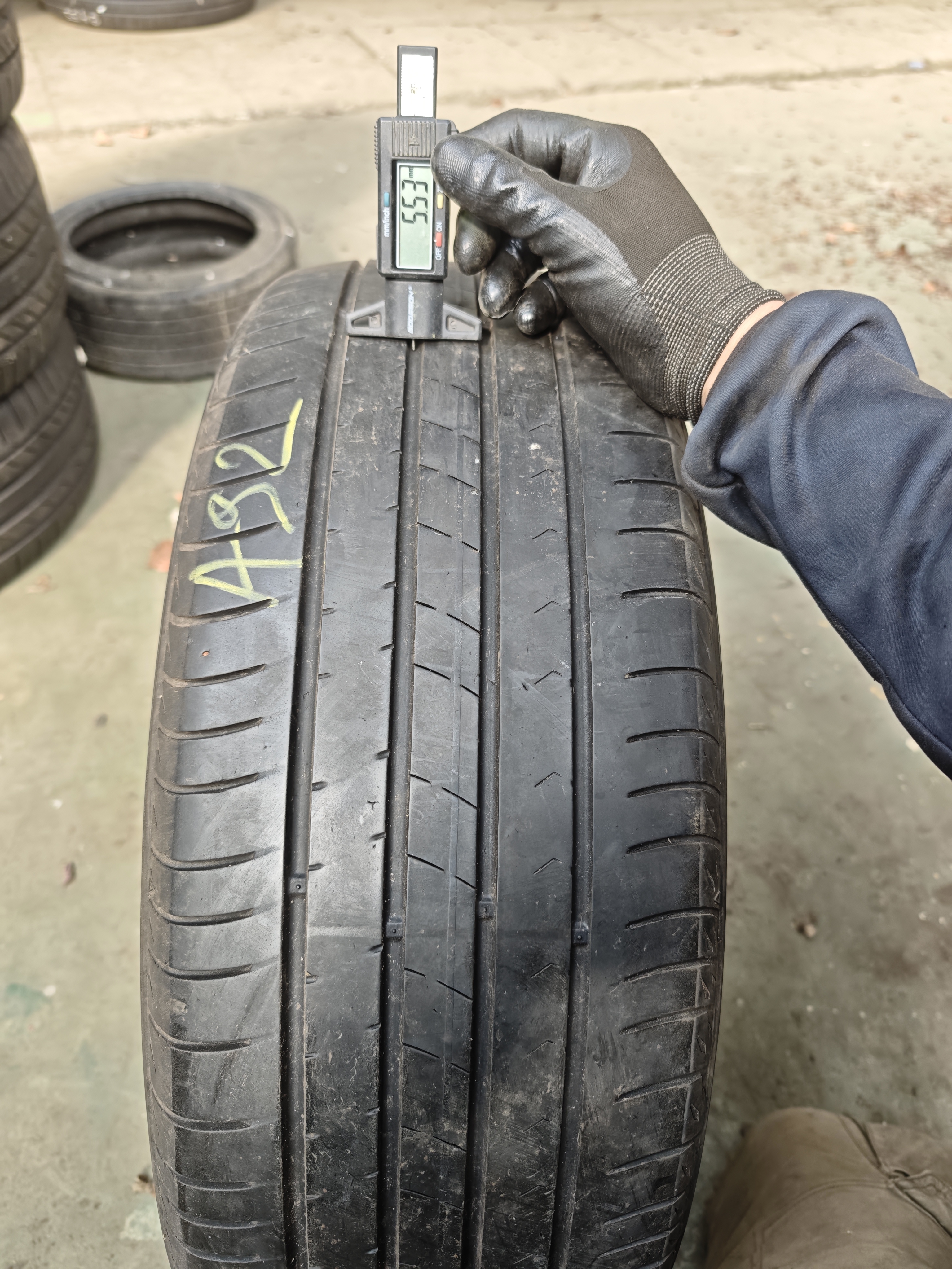 215/55/ R18 Kumho