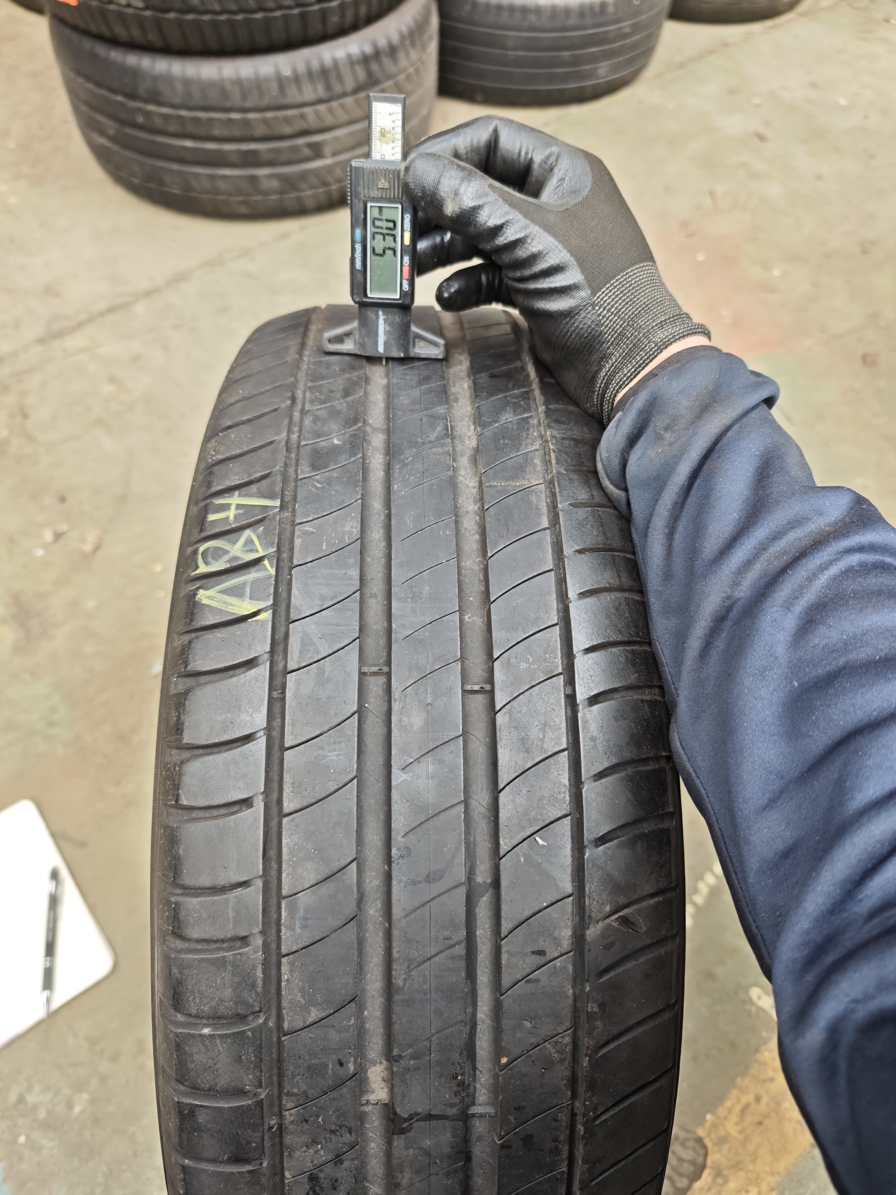215/55/ R17 Michelin
