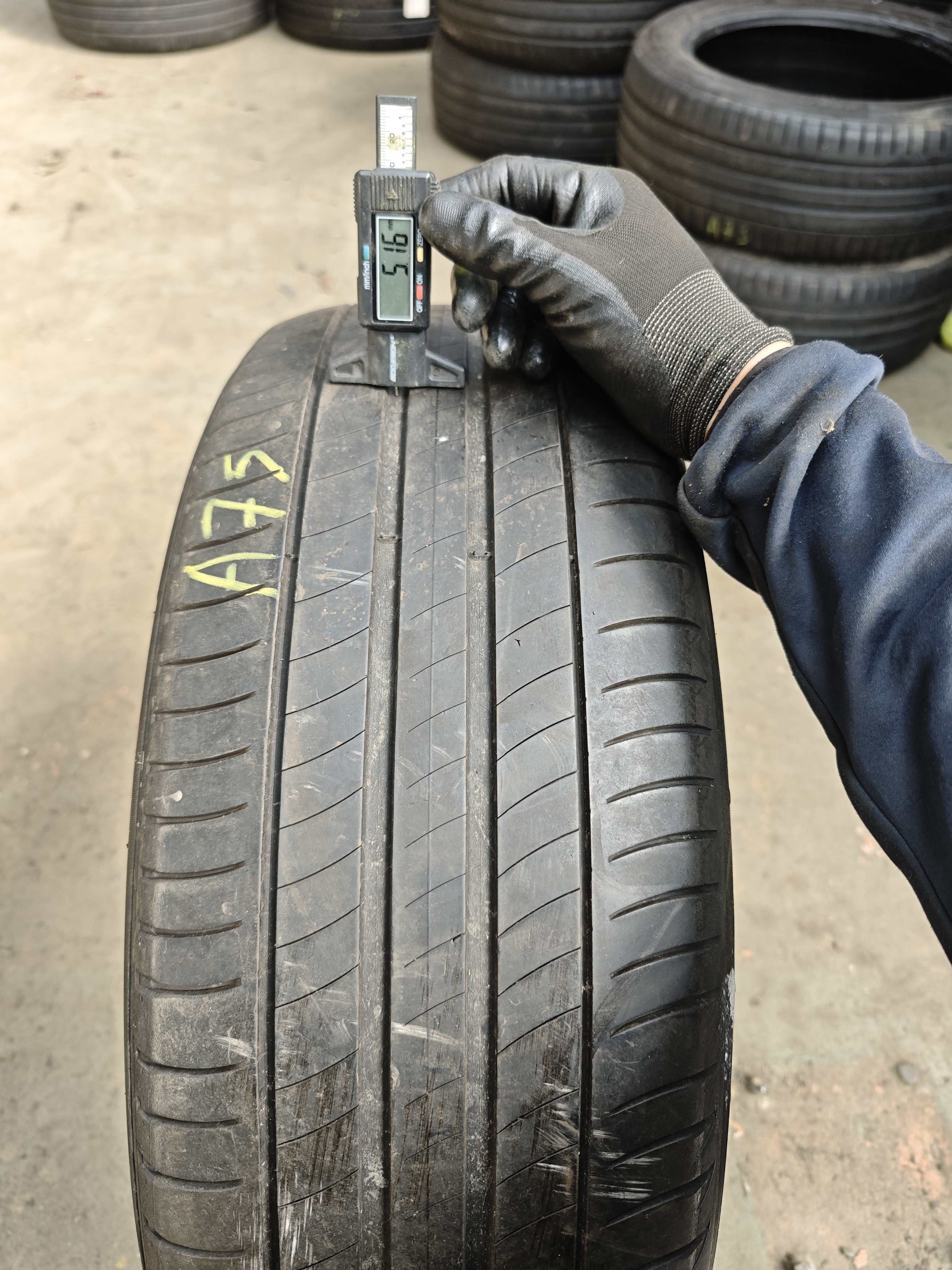 225/55/ R18 Michelin 