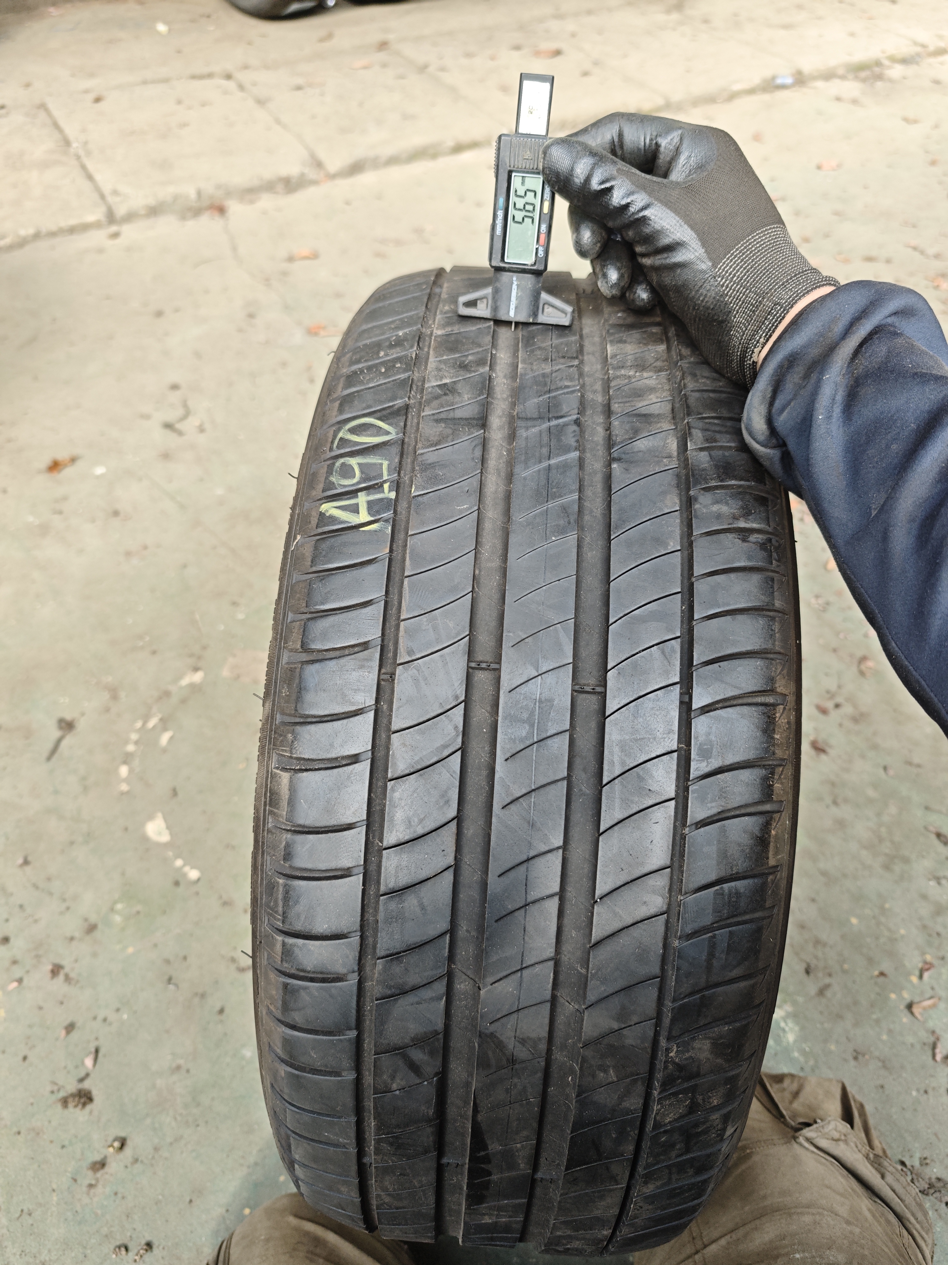 245/45/ R18 Michelin 