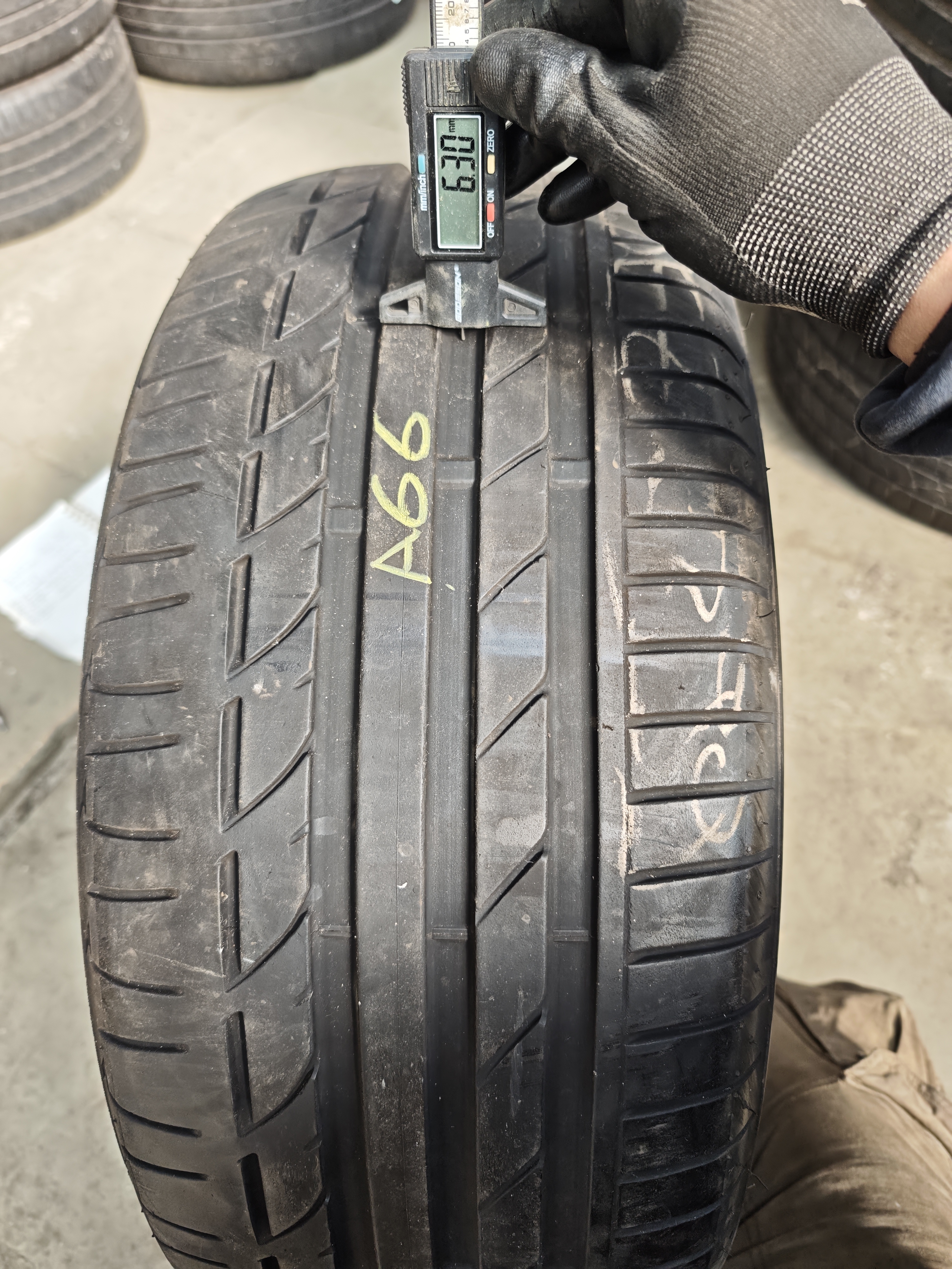 245/50/ R18 Bridgestoine