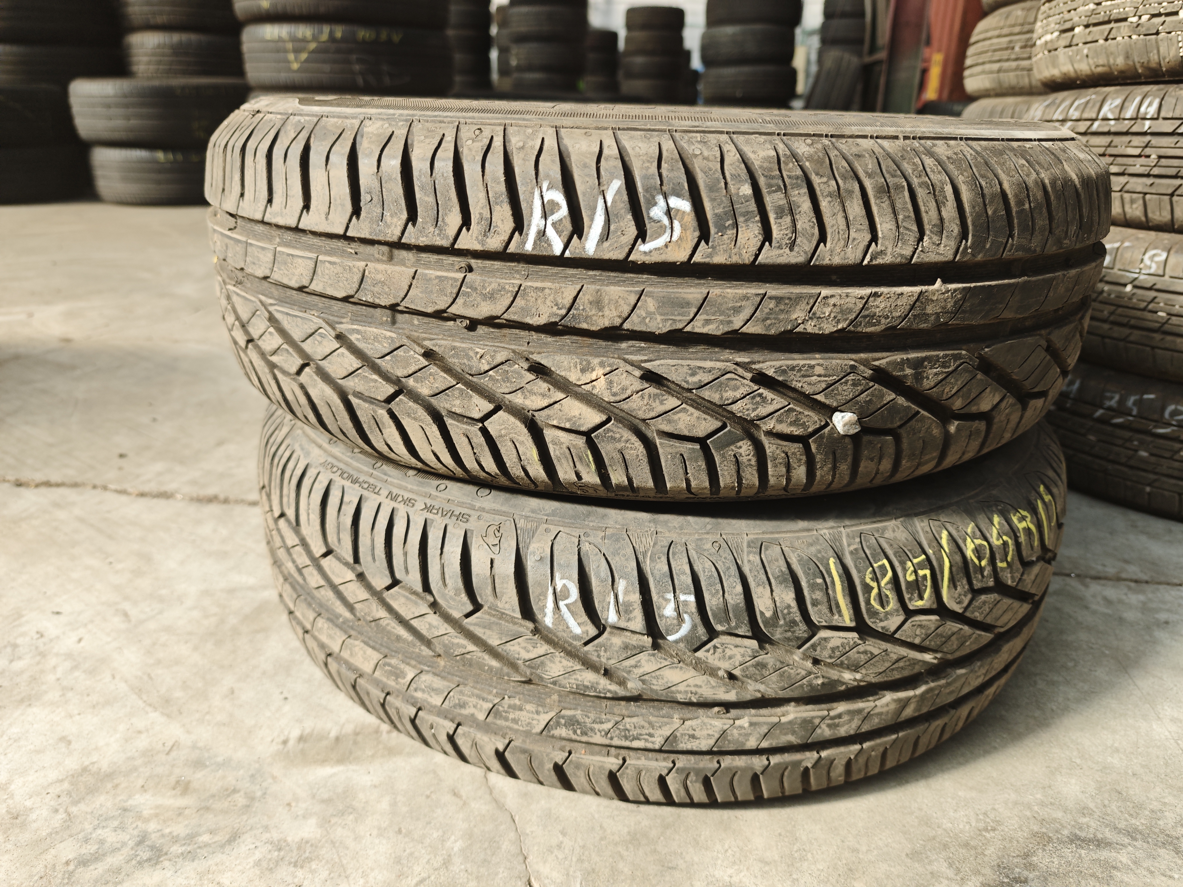 185/65/ R15 Uniroyal