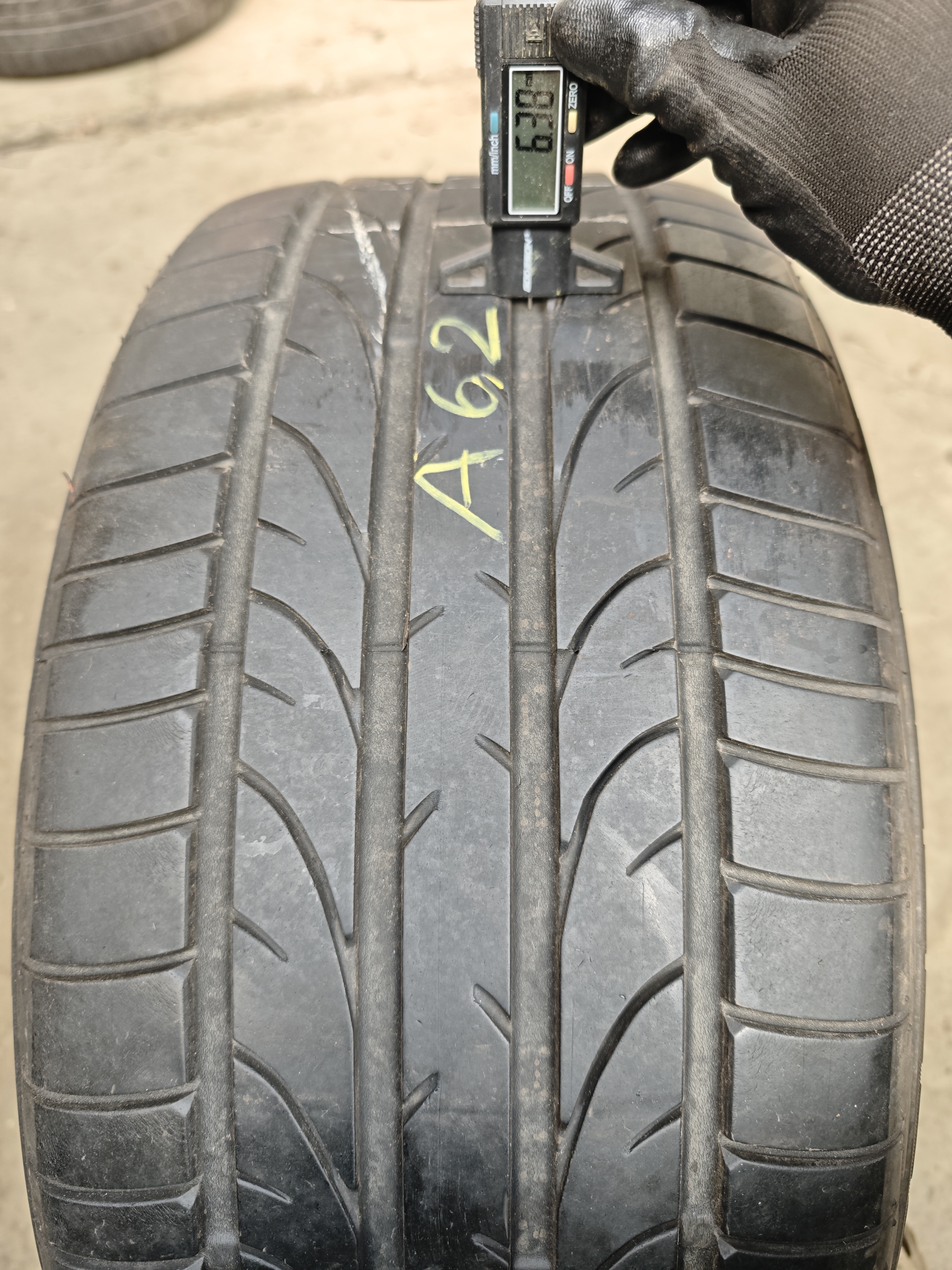 275/45/ R18 Bridgestone 