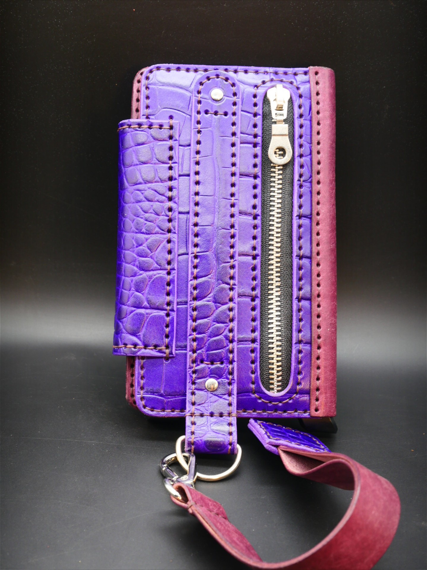 Odinė piniginė delninukė "Purple Dragon"