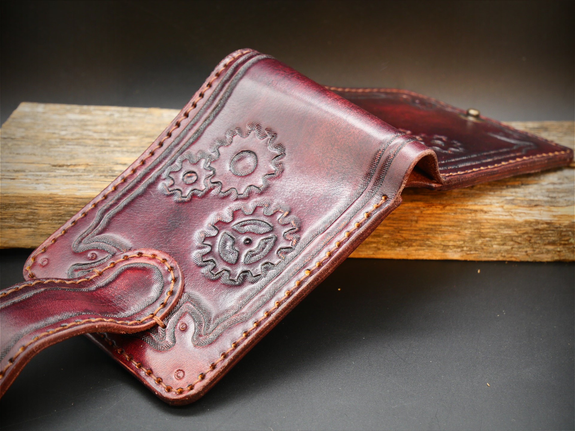 Odinė piniginė "Steampunk"