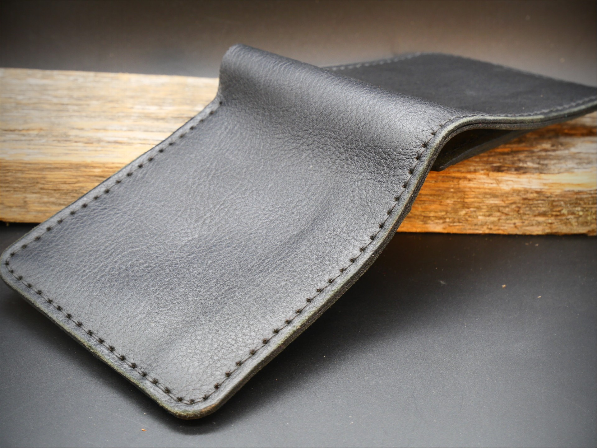 Odinė piniginė "Lux"