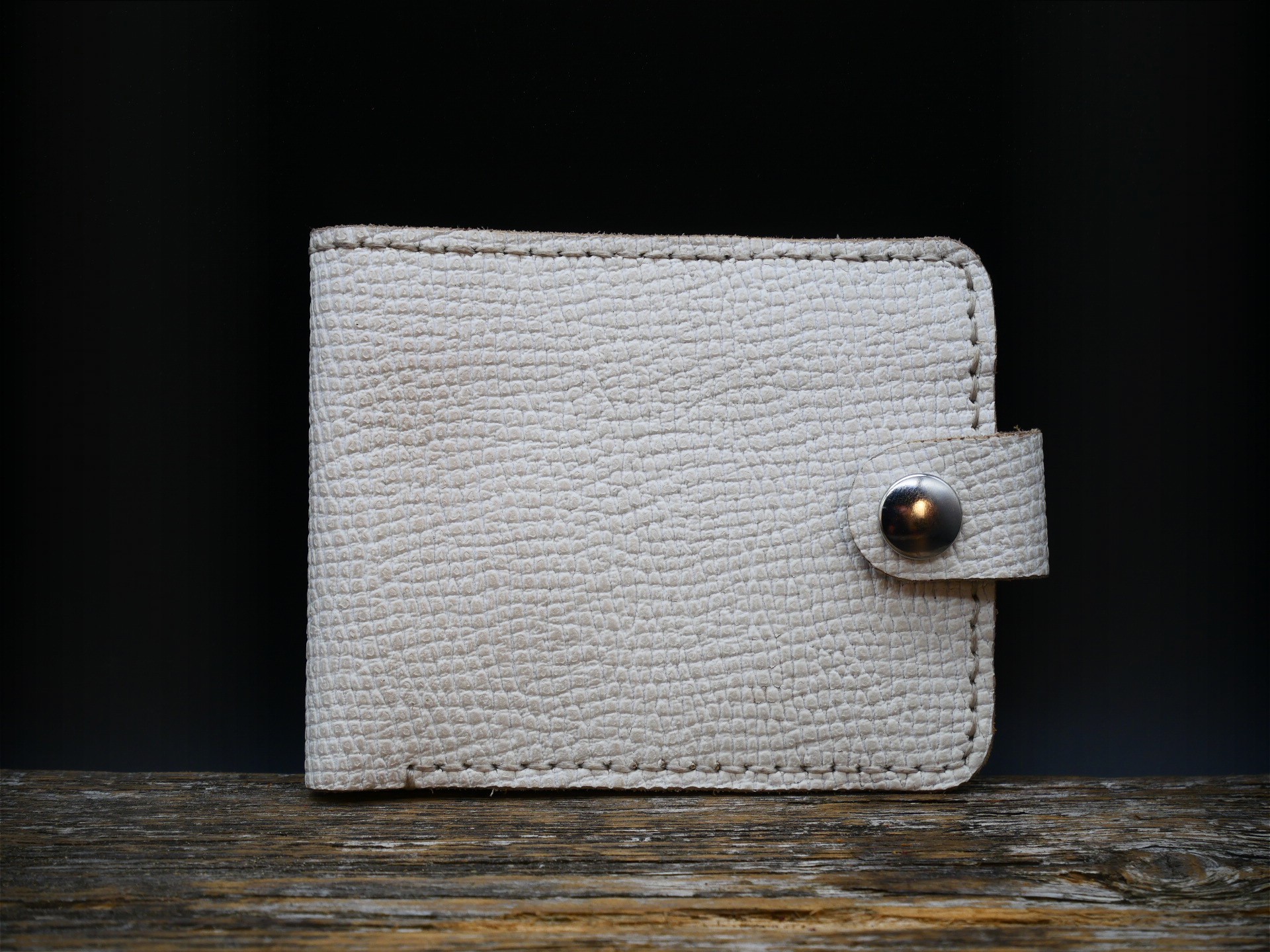 Odinė piniginė "Snaigė"