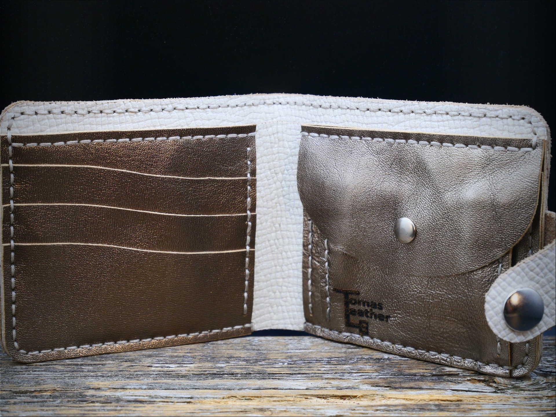 Odinė piniginė "Snaigė"