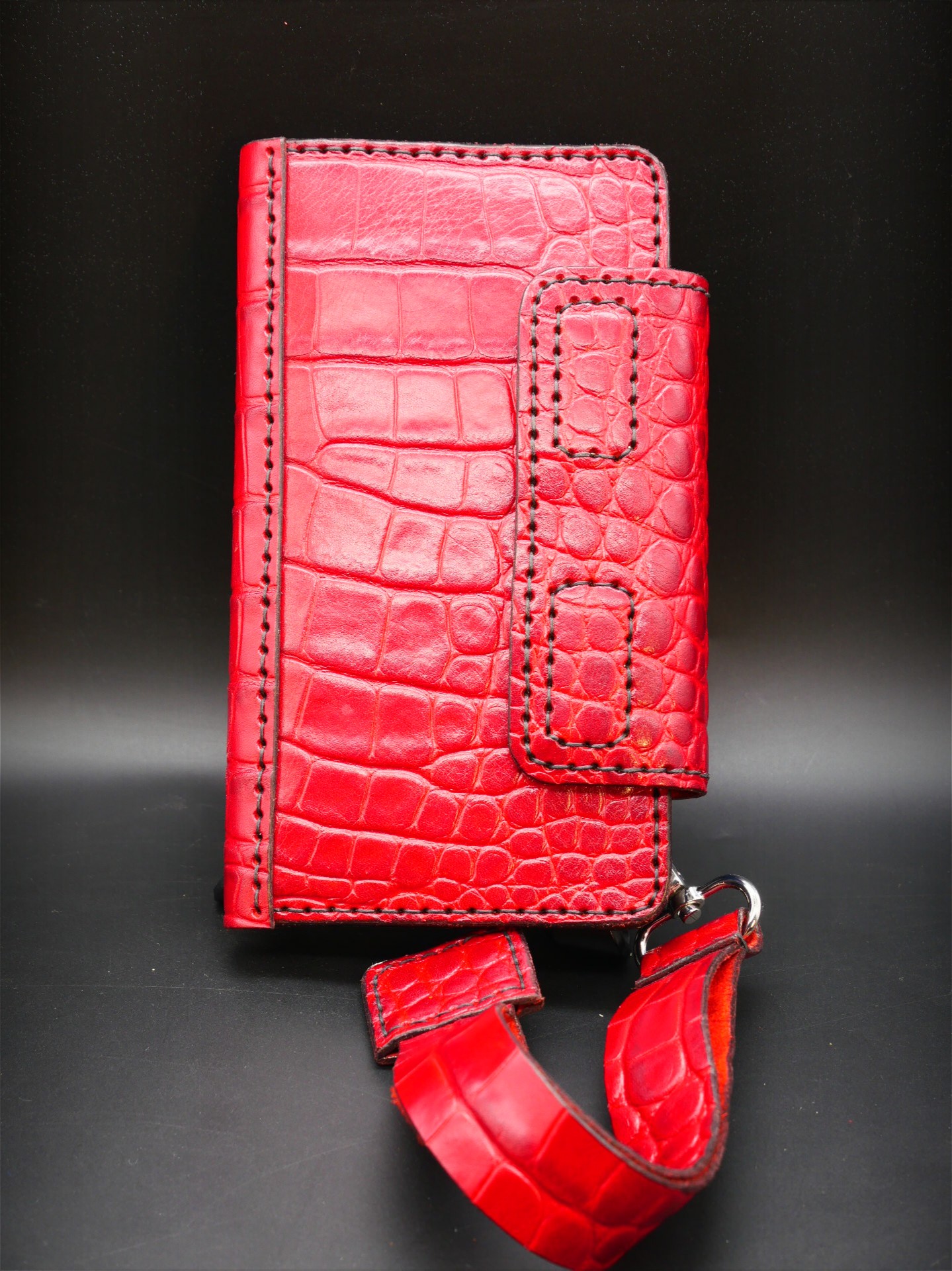 Raudona odinė delninukė "Dragon Empress"