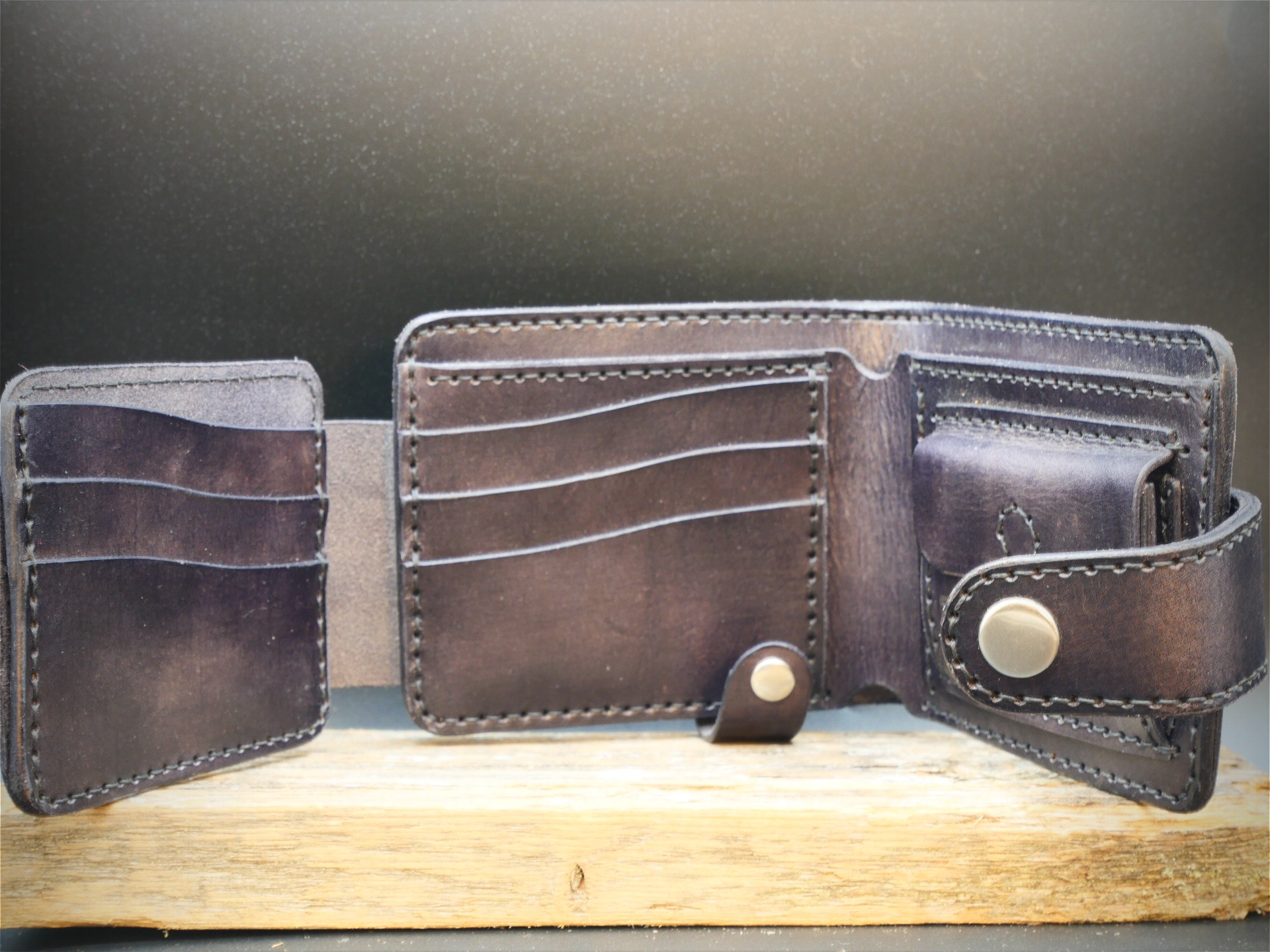 Odinė piniginė "Wolf"