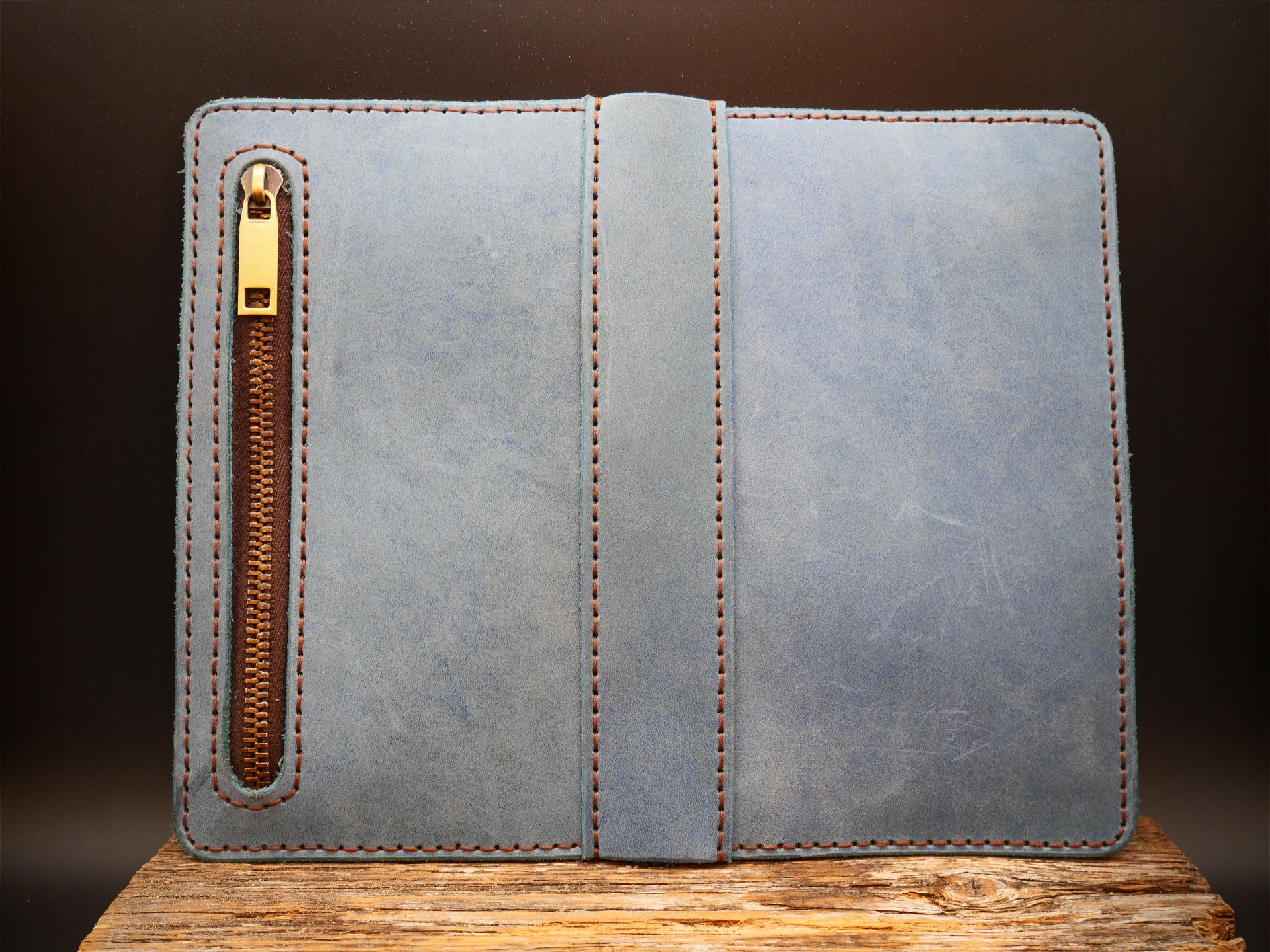 Odinė delninė "Blue" (prototipas)