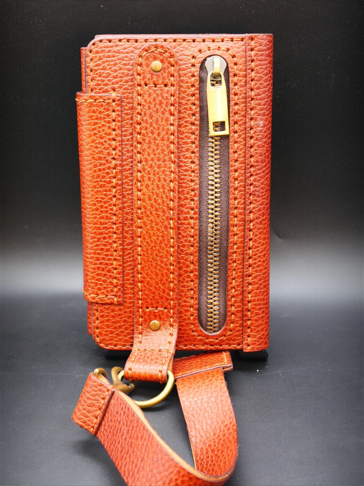 Odinė delninukė "True Gentleman"