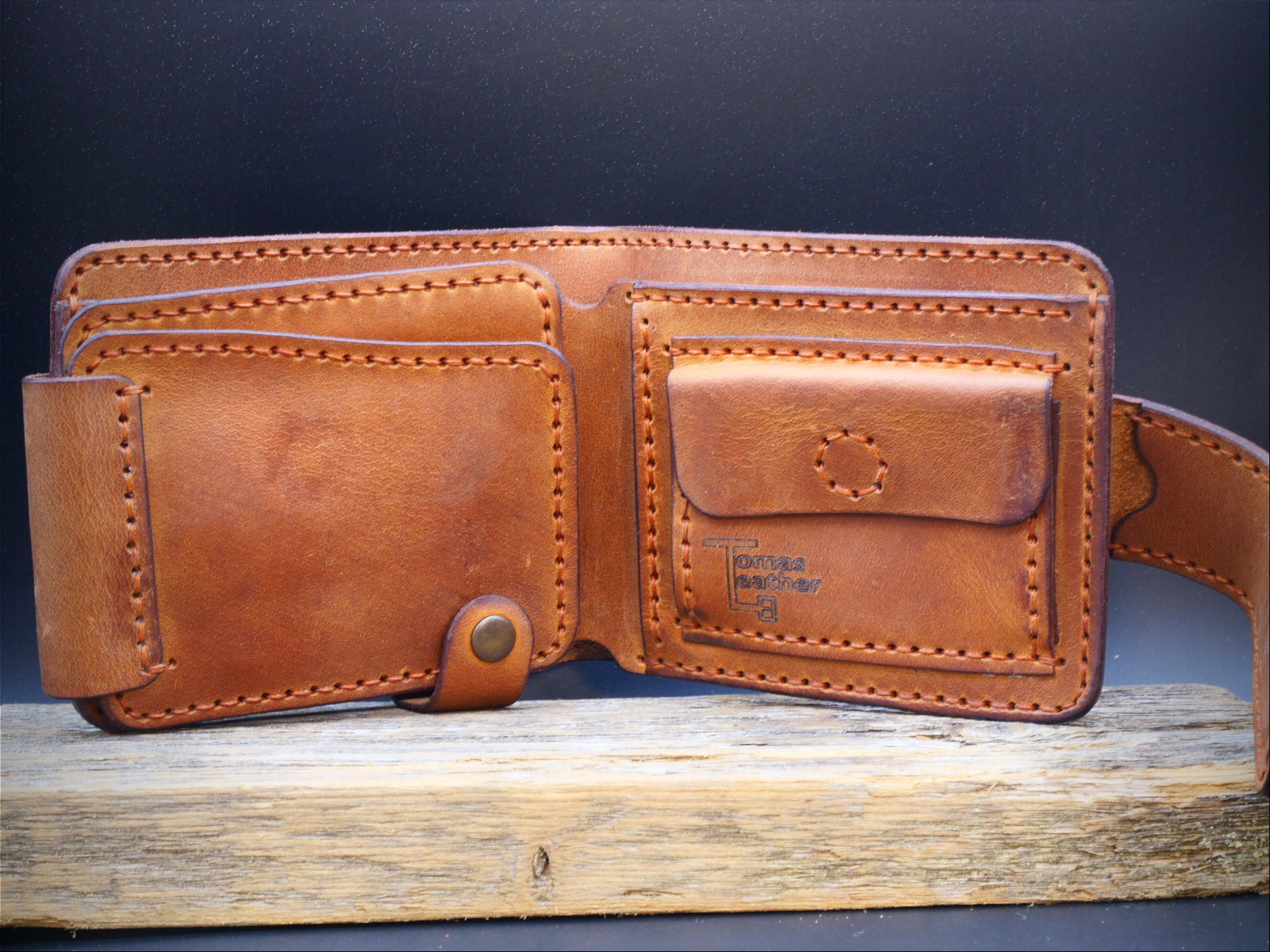 Odinė piniginė "Traveler"