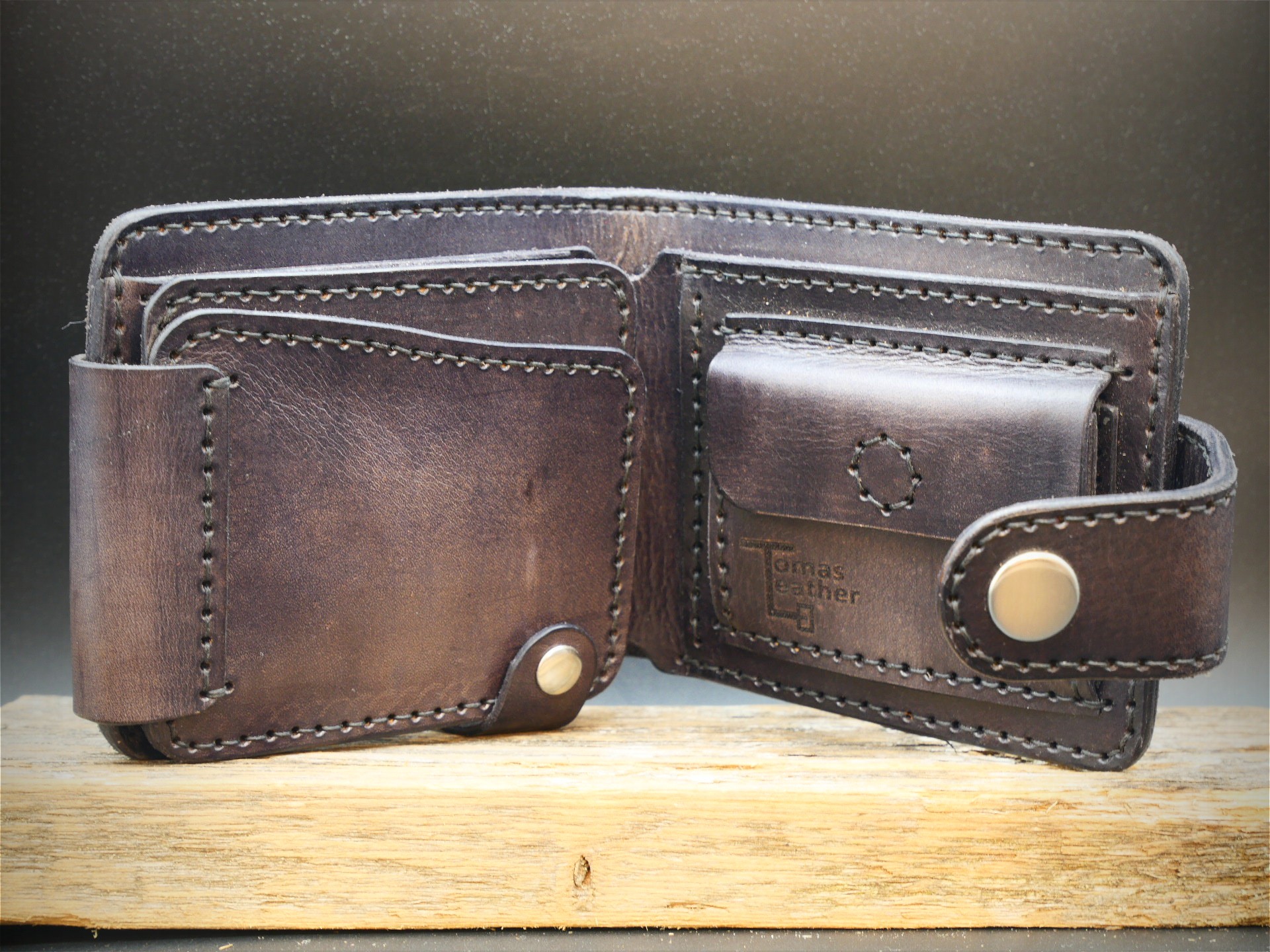 Odinė piniginė "Wolf"