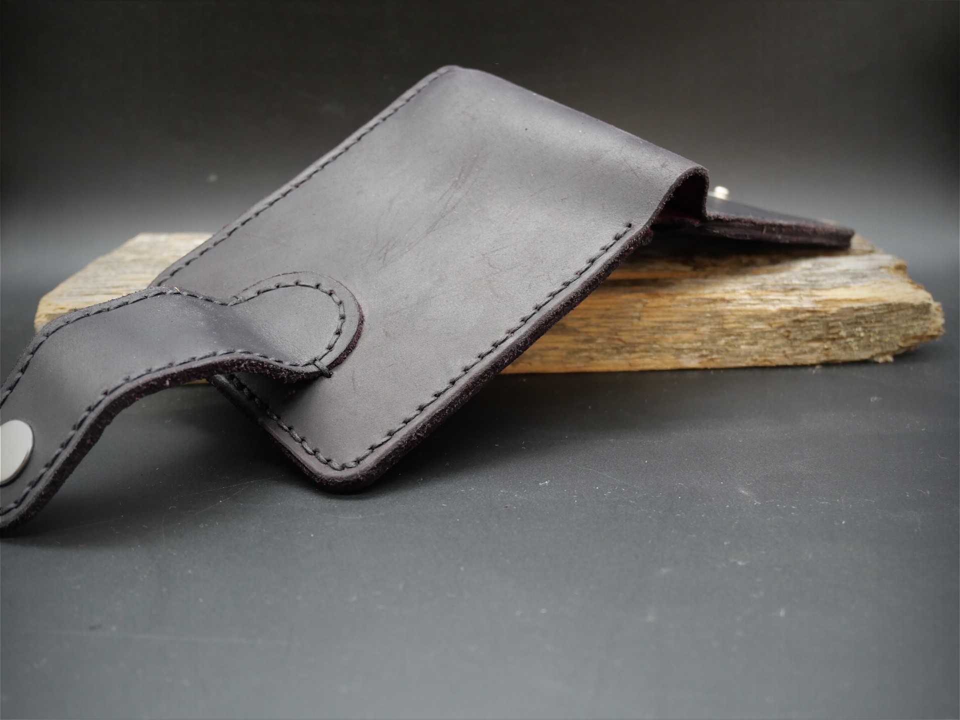 Odinė piniginė "Crazy Horse" (juoda į bordinę)