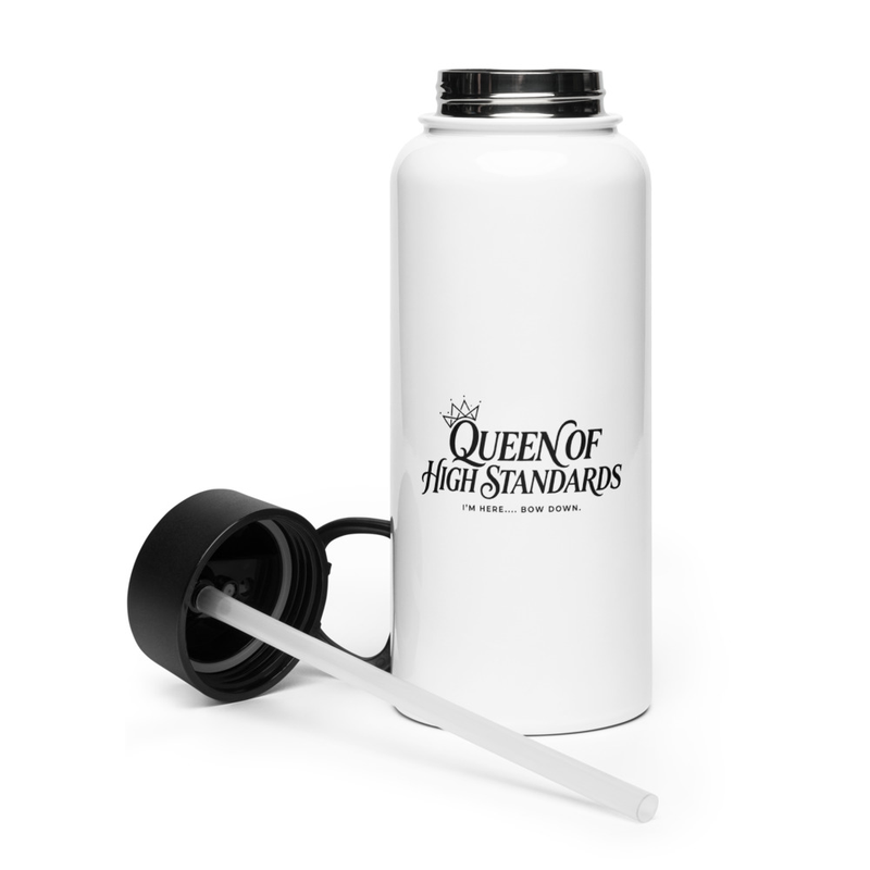 Stainless steel water bottle with a straw lid Queen of High Standards 