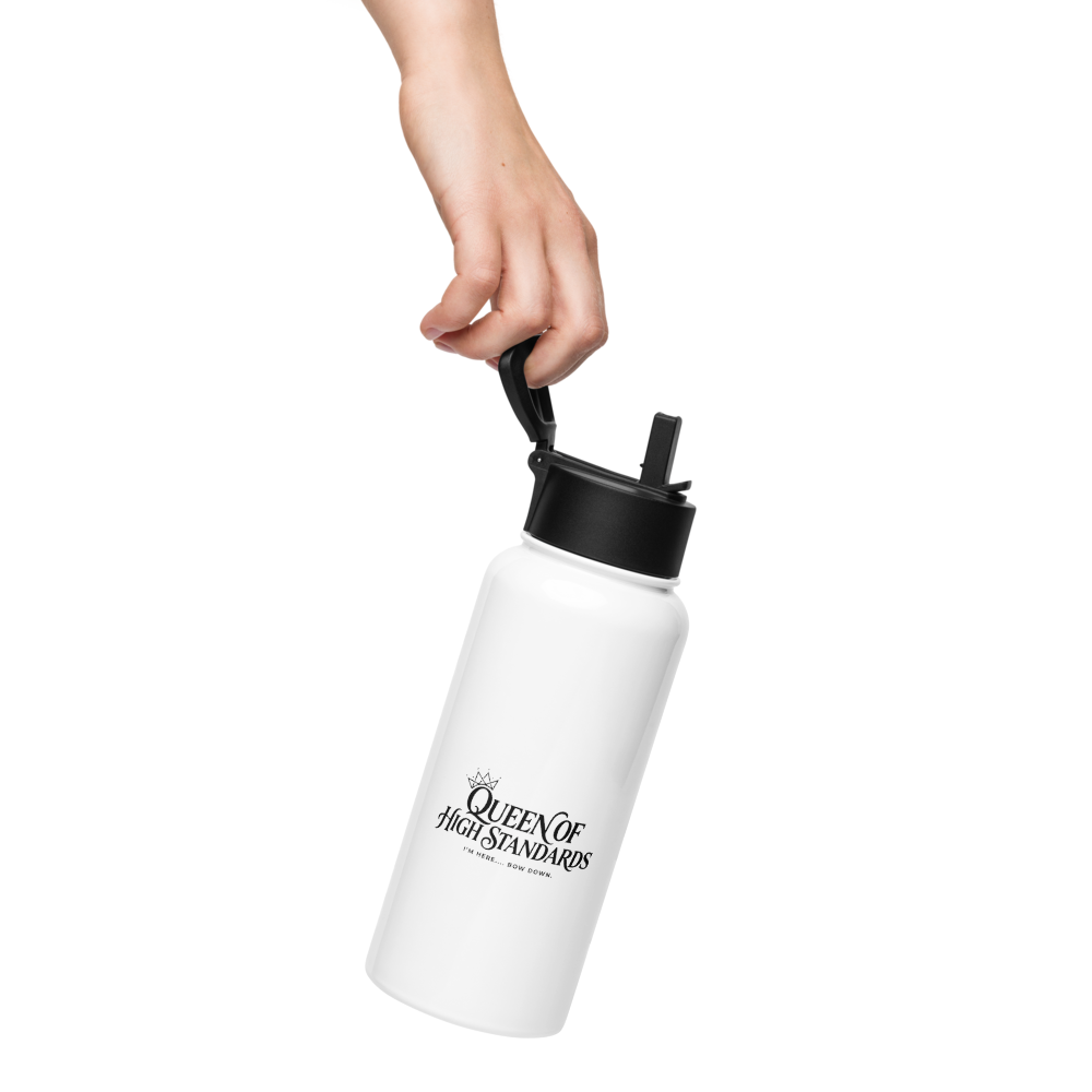 Stainless steel water bottle with a straw lid Queen of High Standards 