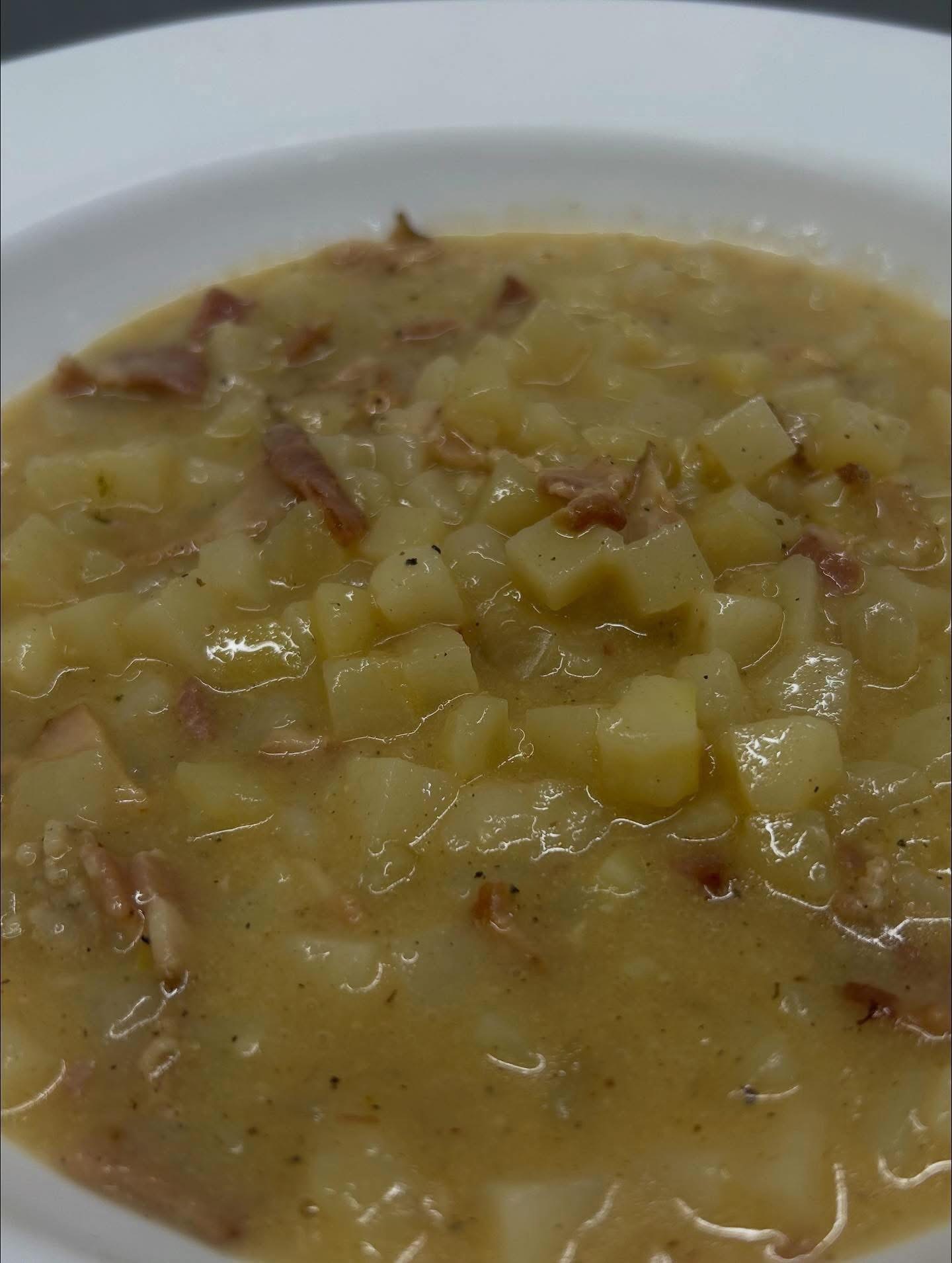 Gluten Free Potato Bacon Soup 