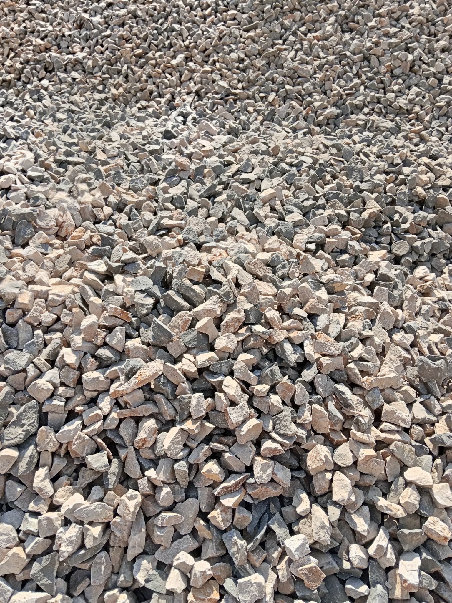 এলসি সাদা-কালো মিক্স বোল্ডার ভাঙ্গা 3/4" পাথর