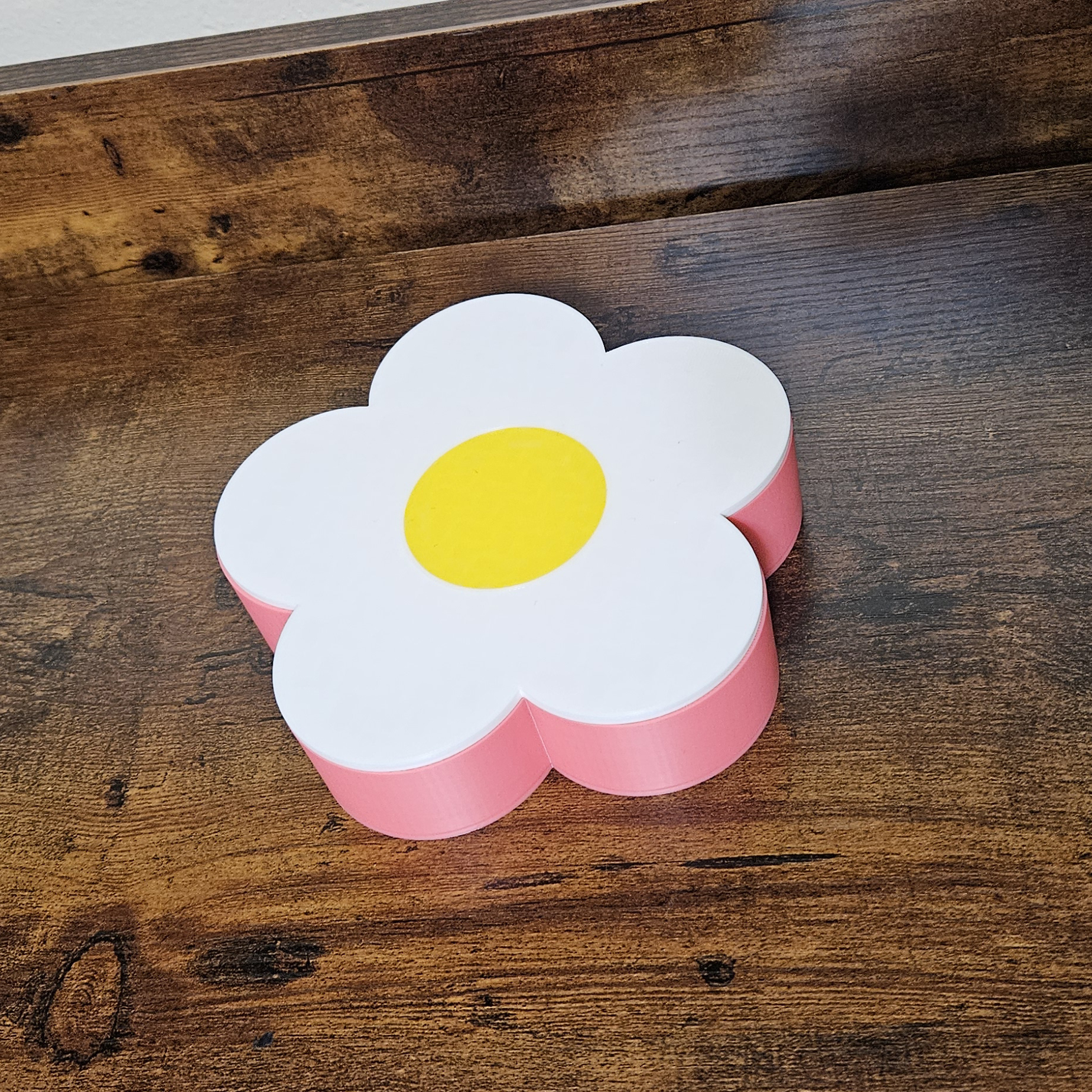 Daisy Trinket Box