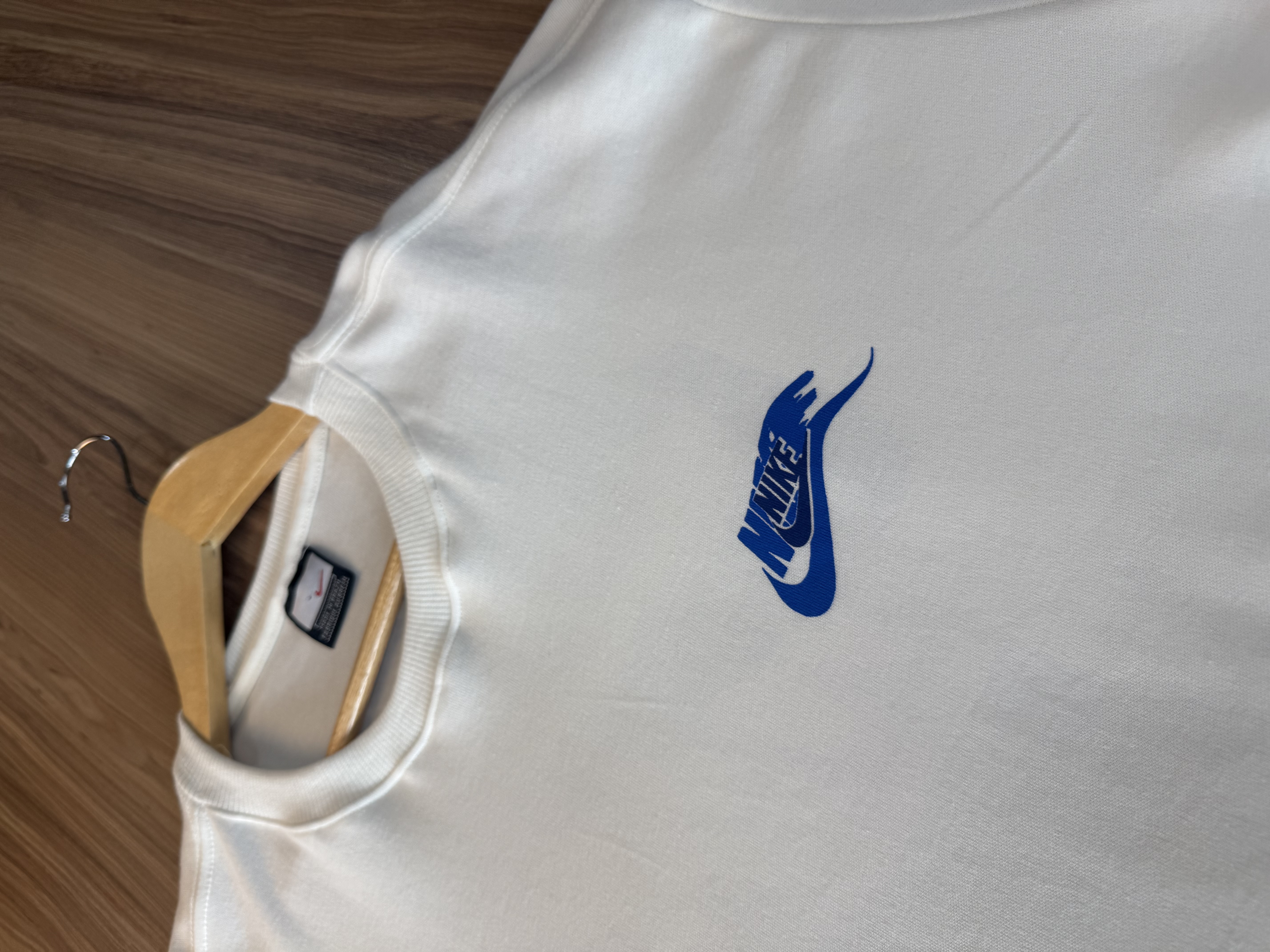 Nike – Camiseta Oversized Sportswear Graphic