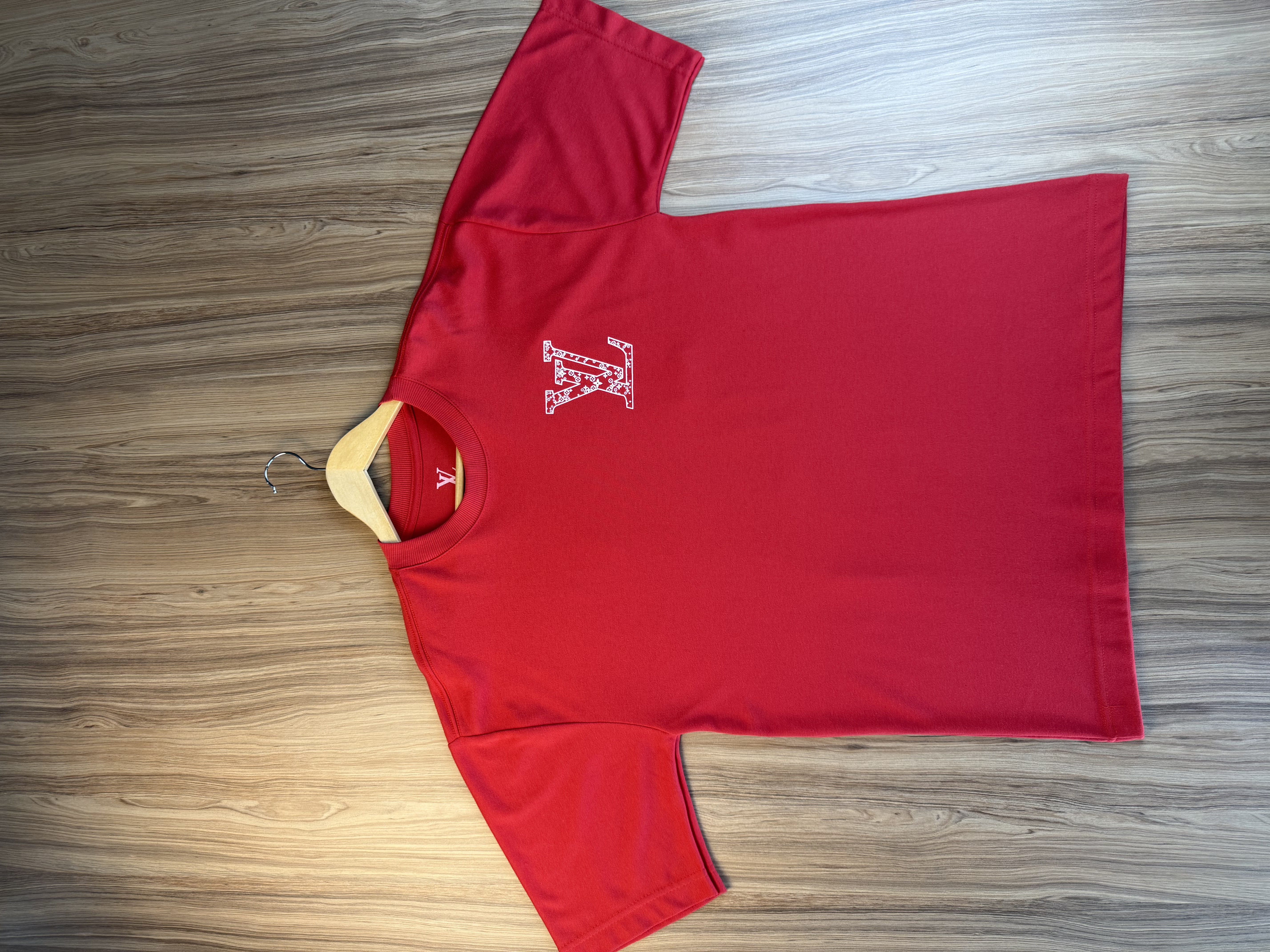 Camiseta Oversized Louis Vuitton – Street Edition