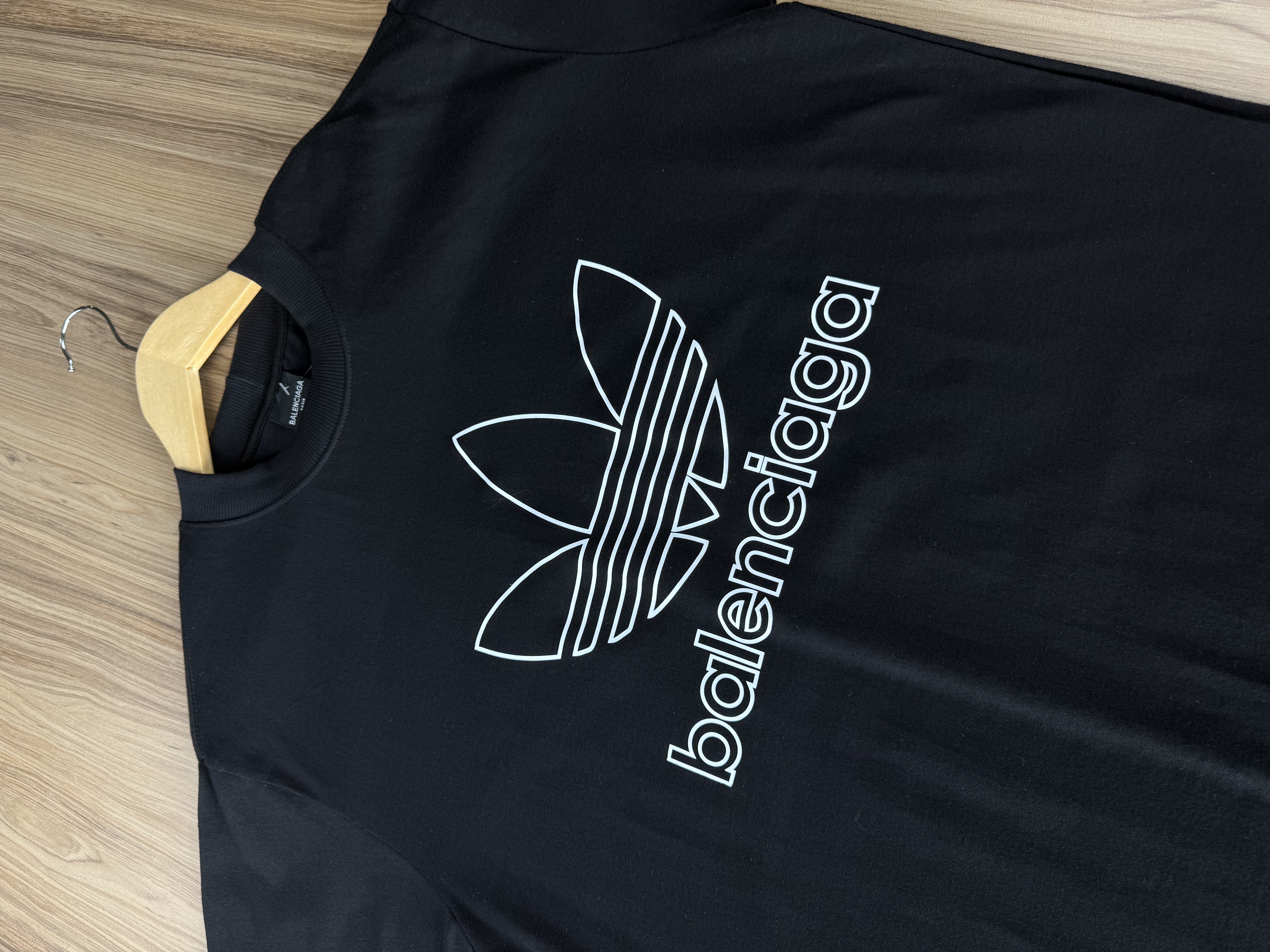 Camiseta Oversized Adidas x Balenciaga Preta