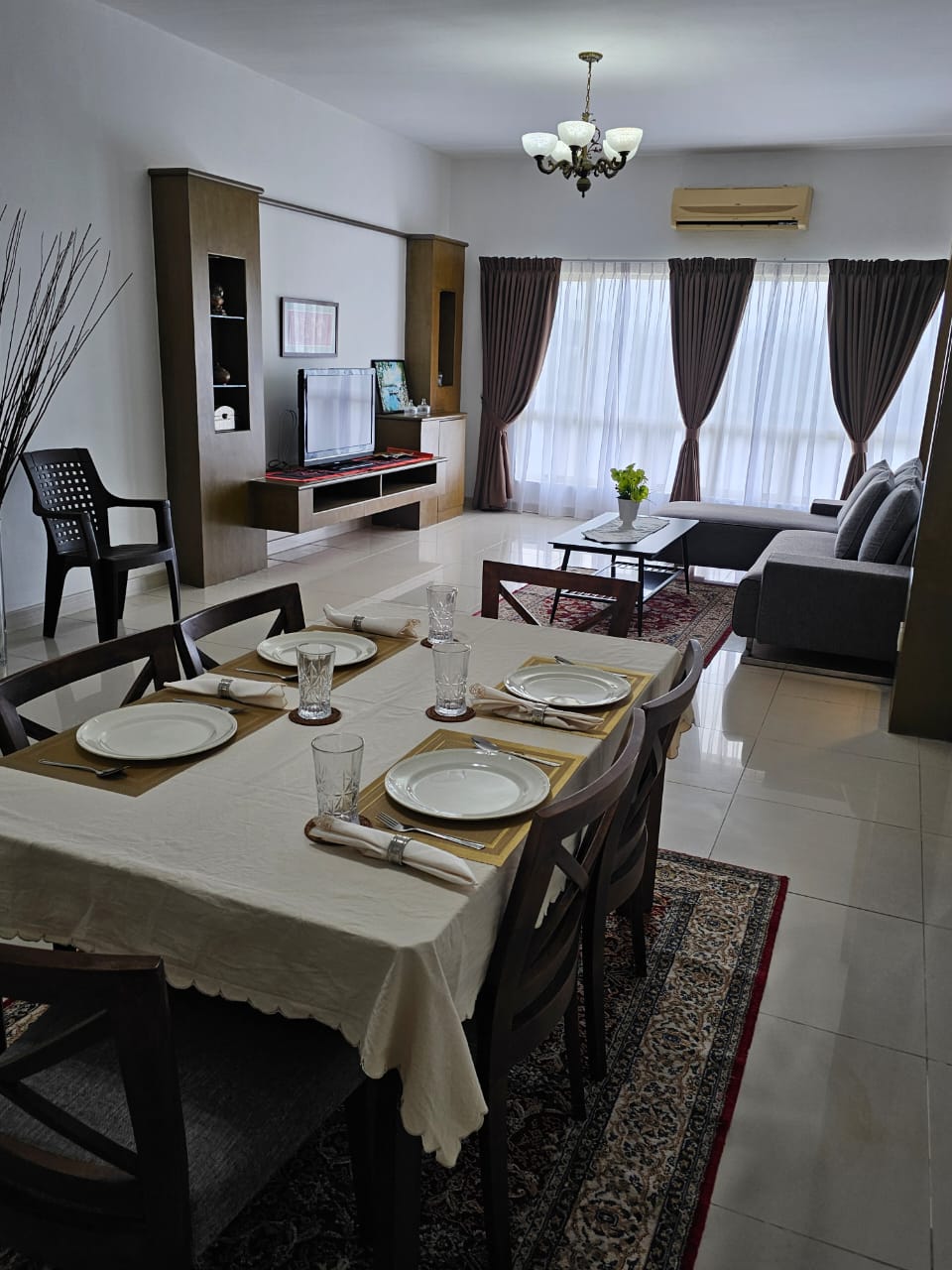 East Lake Residence, Seri Kembangan