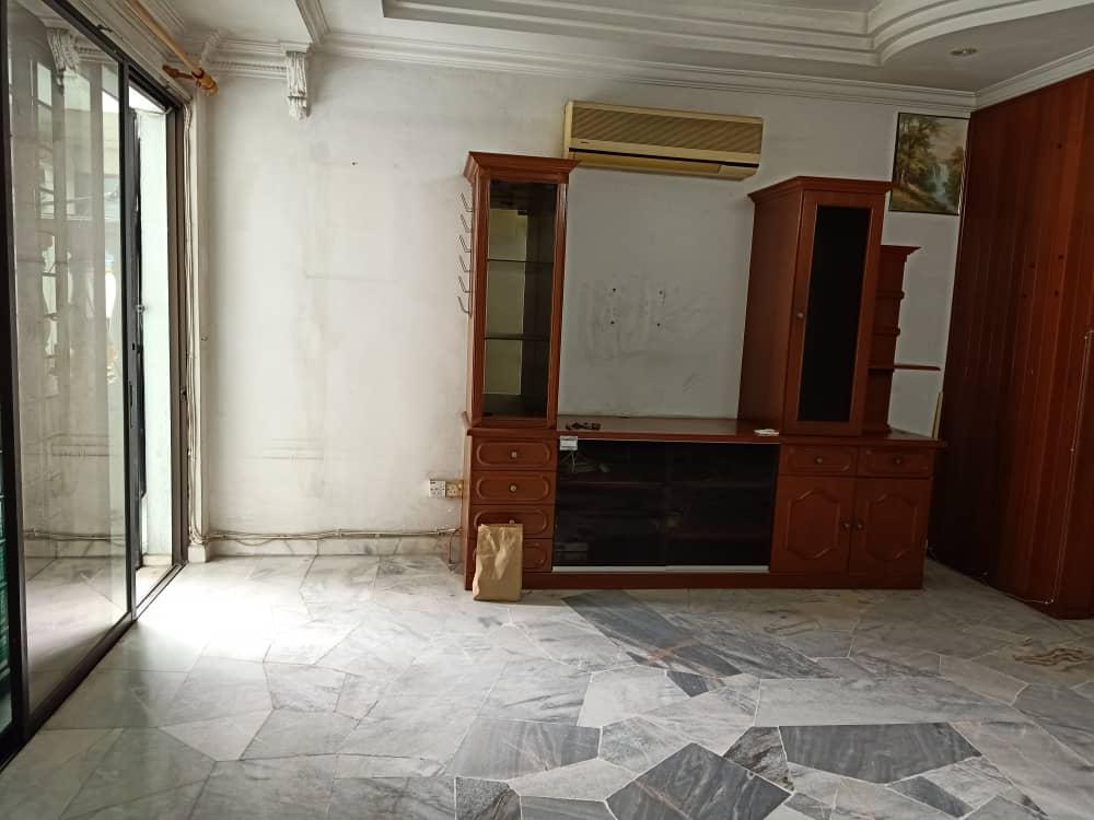  2.5-Storey Landed House @ Taman Sri Bintang, KL