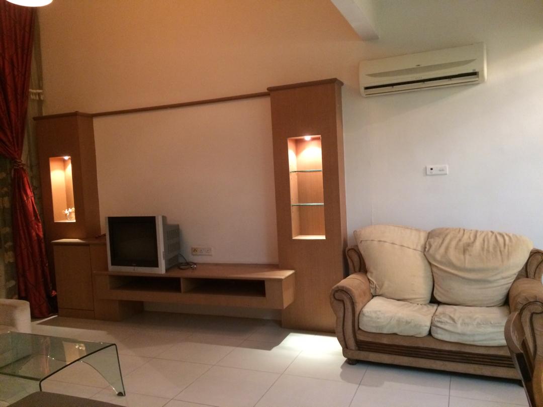 East Lake Residence @ Seri Kembangan Penthouse