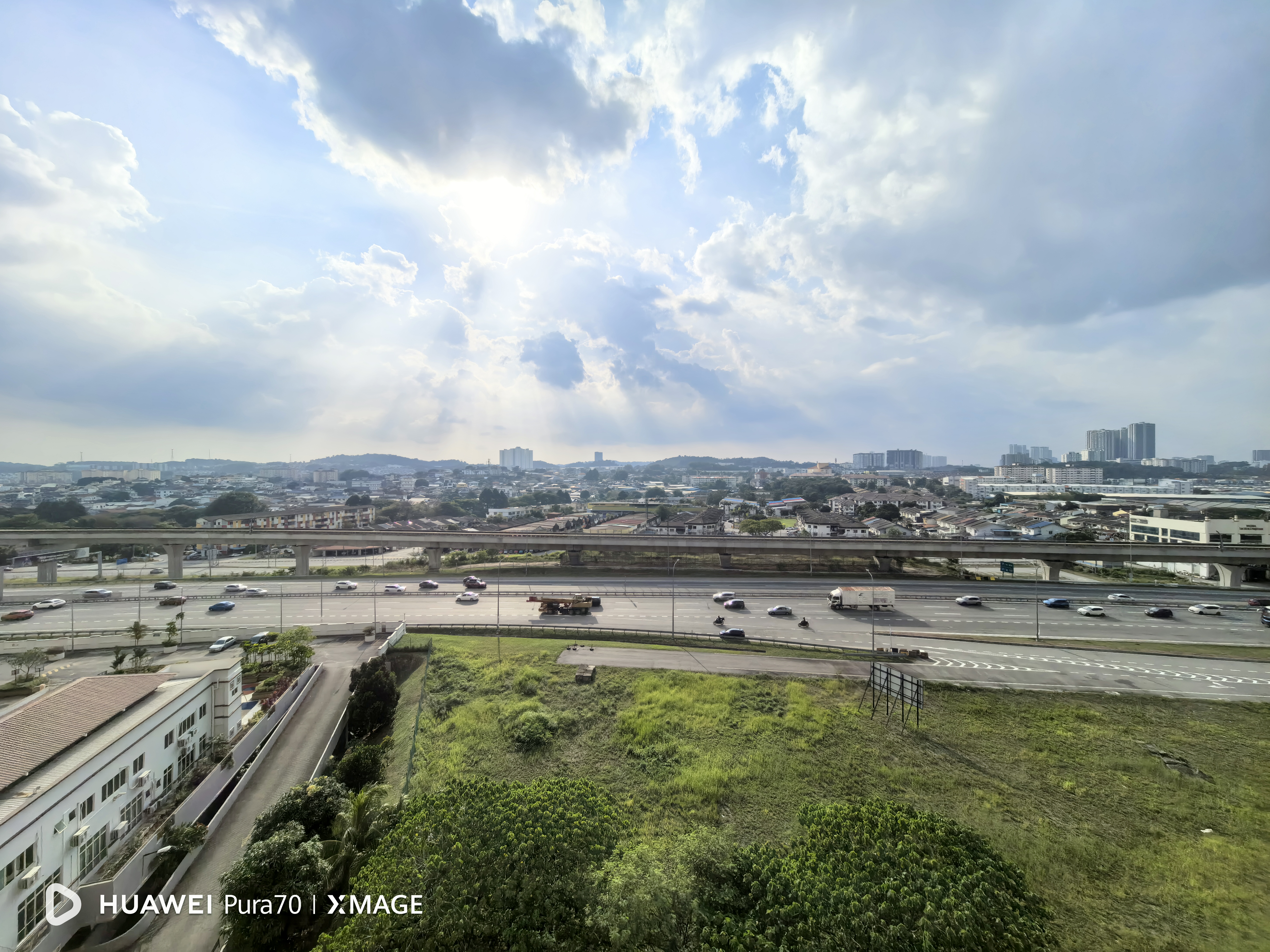East Lake Residence, Seri Kembangan Corner Unit