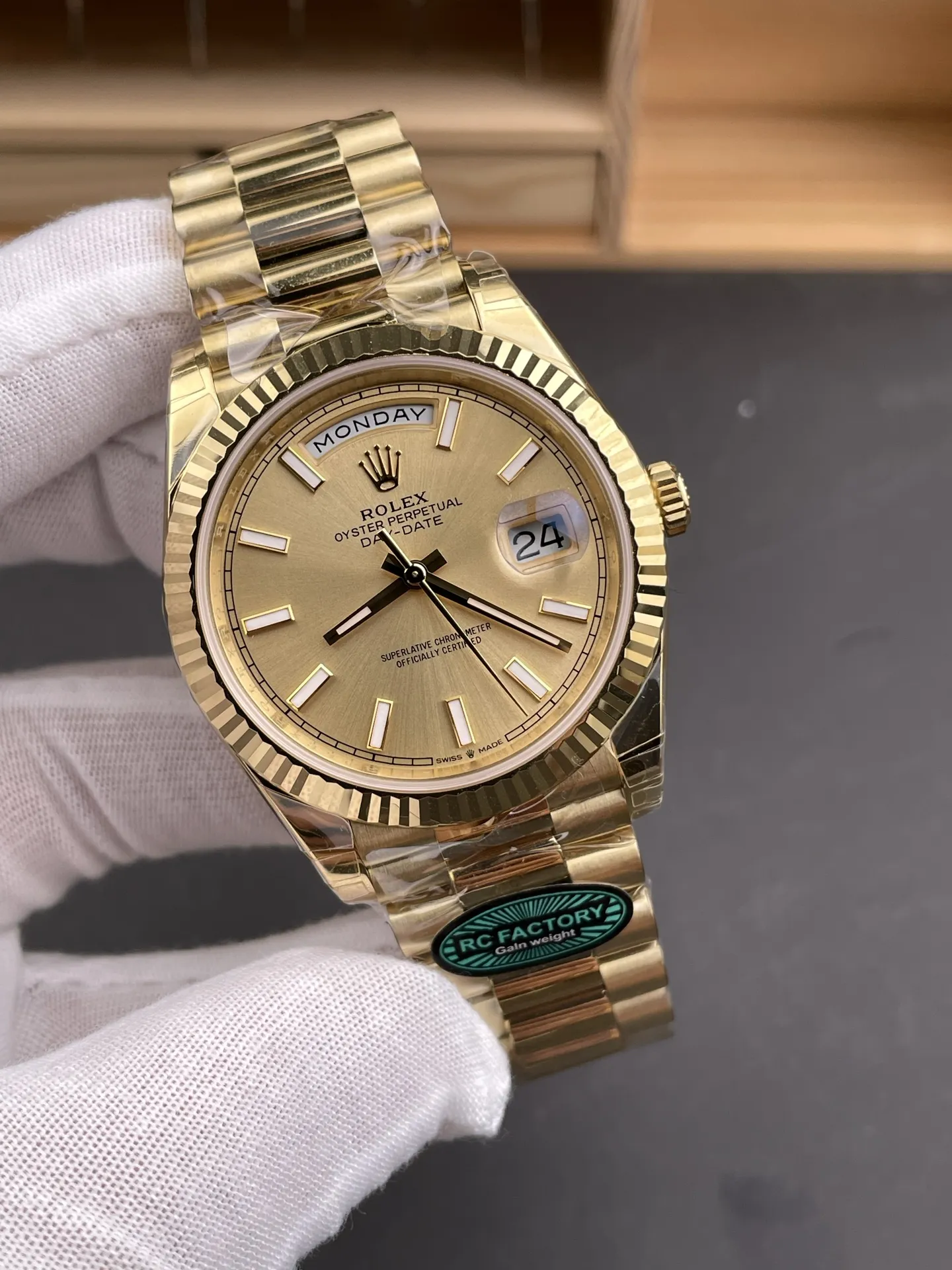 Rolex Day Date 40 YG 228238 RCF 1:1 Best Edition YG Dial on President Bracelet VR3255 (211g)