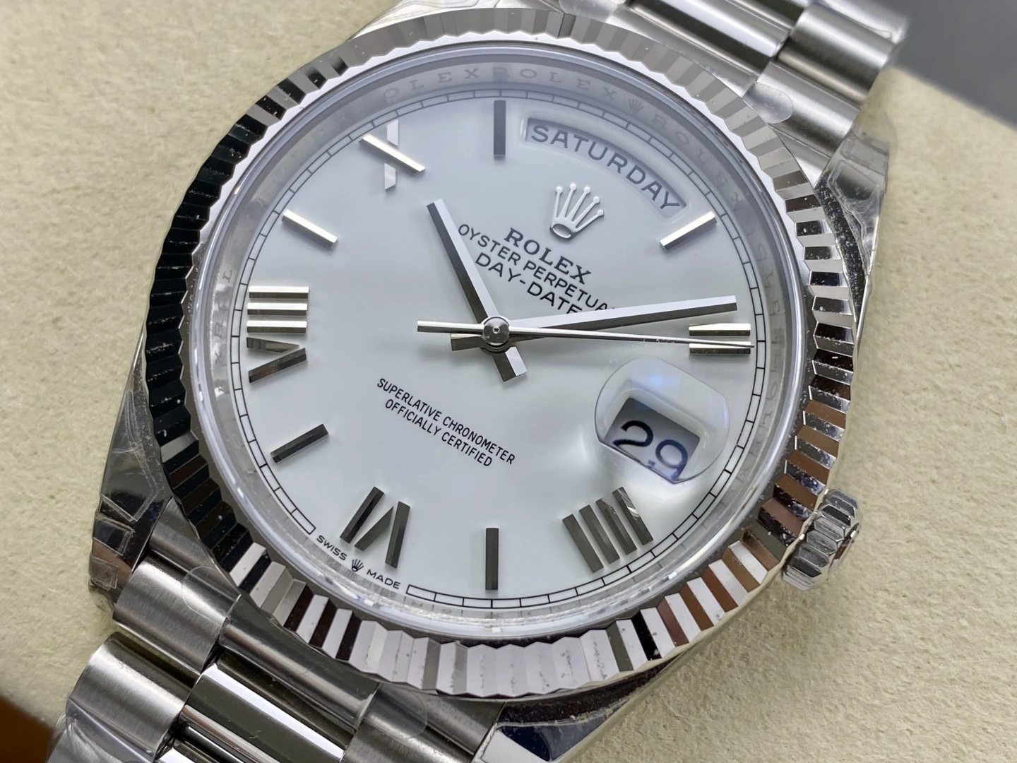 Rolex Day Date 228239 40mm VSF 1:1 Best Edition White Roman Dial Fluted Bezel 3255