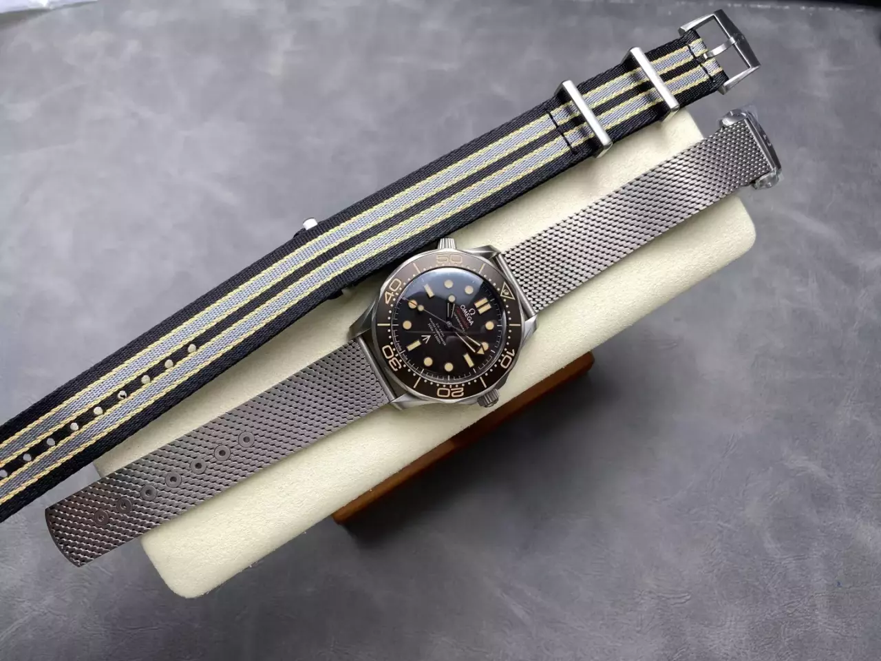 OMEGA Seamster 300 "No Time to Die" Limited Edition VSF 1:1 Best Edition on Nato Strap A8806 V3