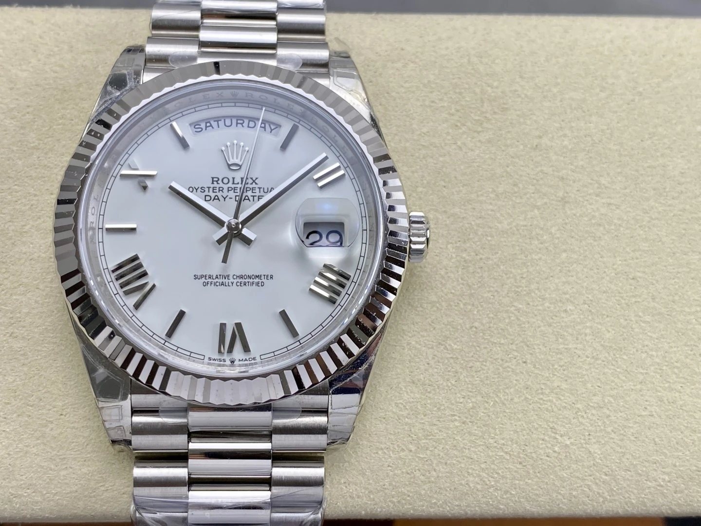 Rolex Day Date 228239 40mm VSF 1:1 Best Edition White Roman Dial Fluted Bezel 3255