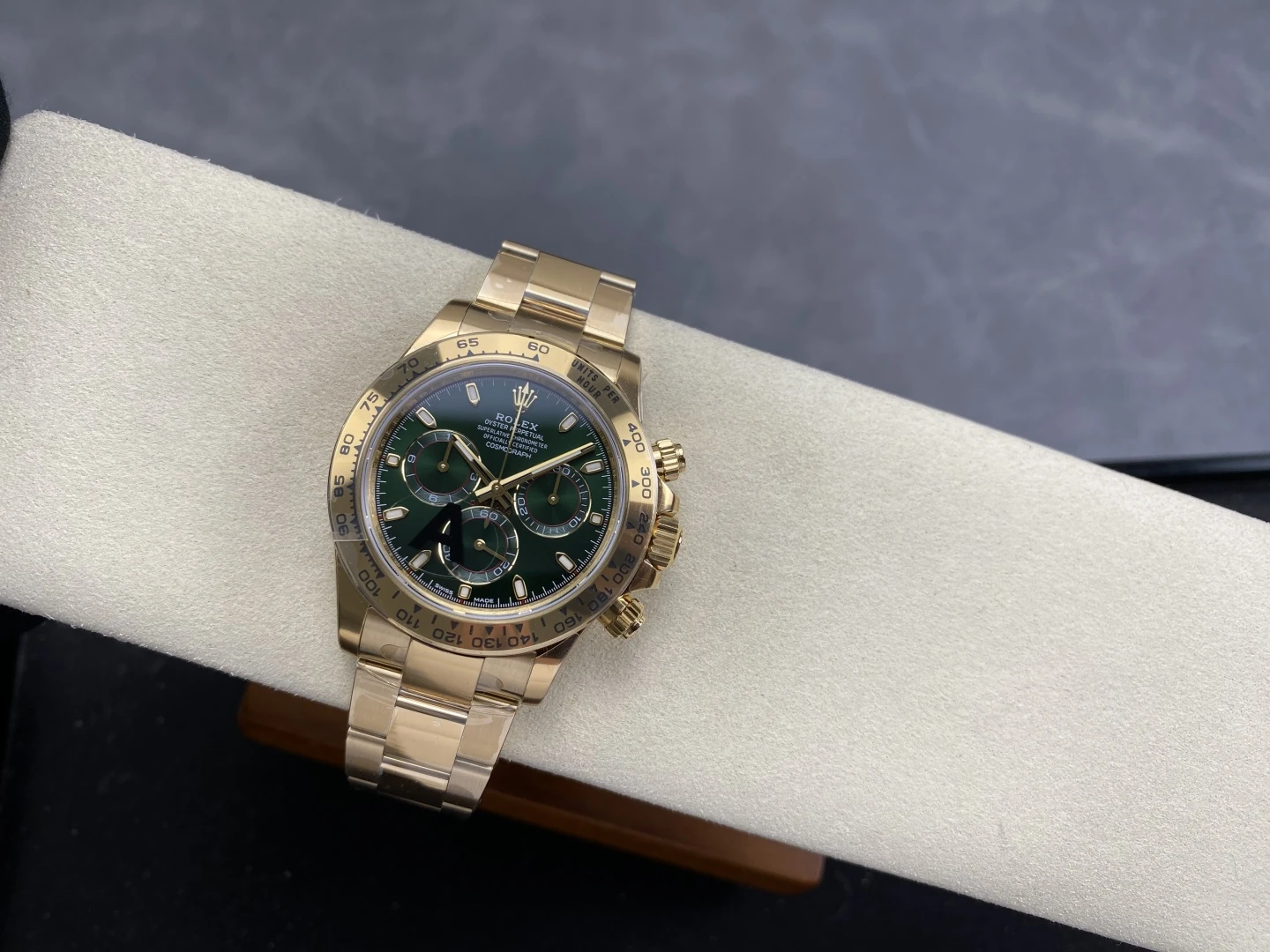 Rolex Daytona 116508-0013 VSF 1:1 Best Edition Green Dial on YG Bracelet DD4130 V3 (Weighted)