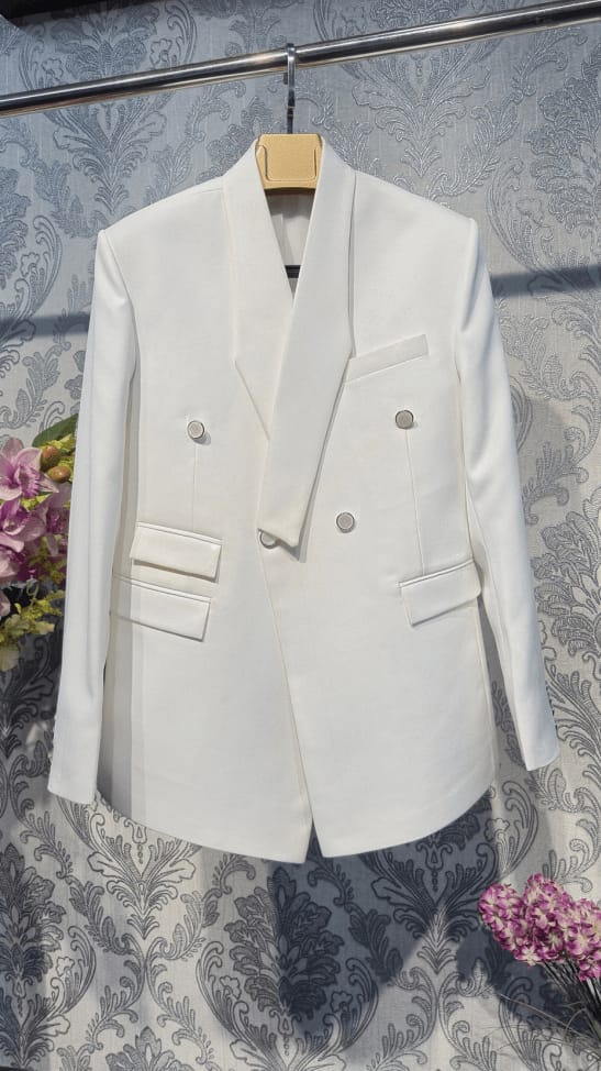 Elegant White Blazer