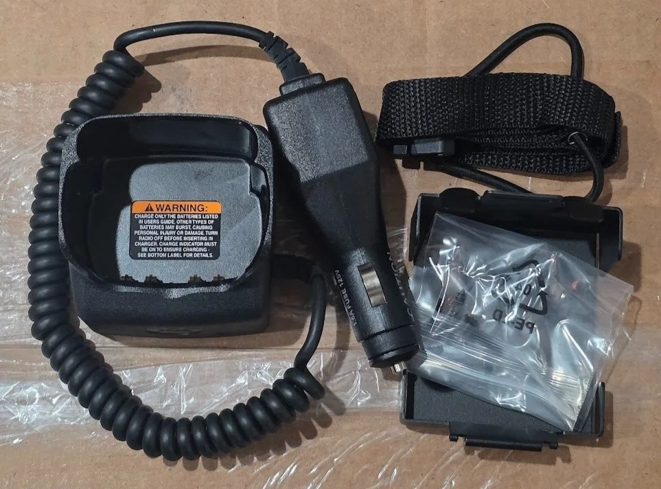 Motorola RLN6434 Travel Vehicle Charger APX5000 APX6000 APX7000 APX8000