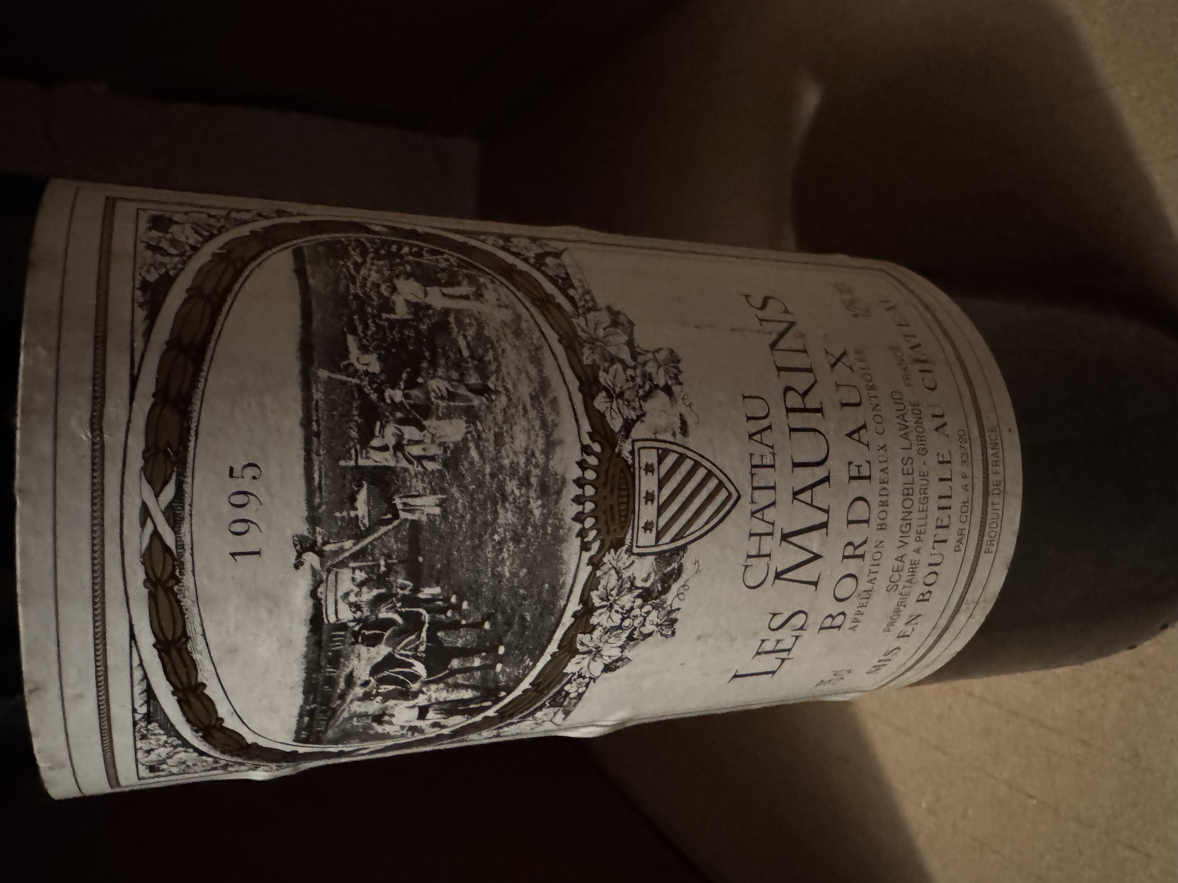 Les Vauries Bordeaux Red Wine