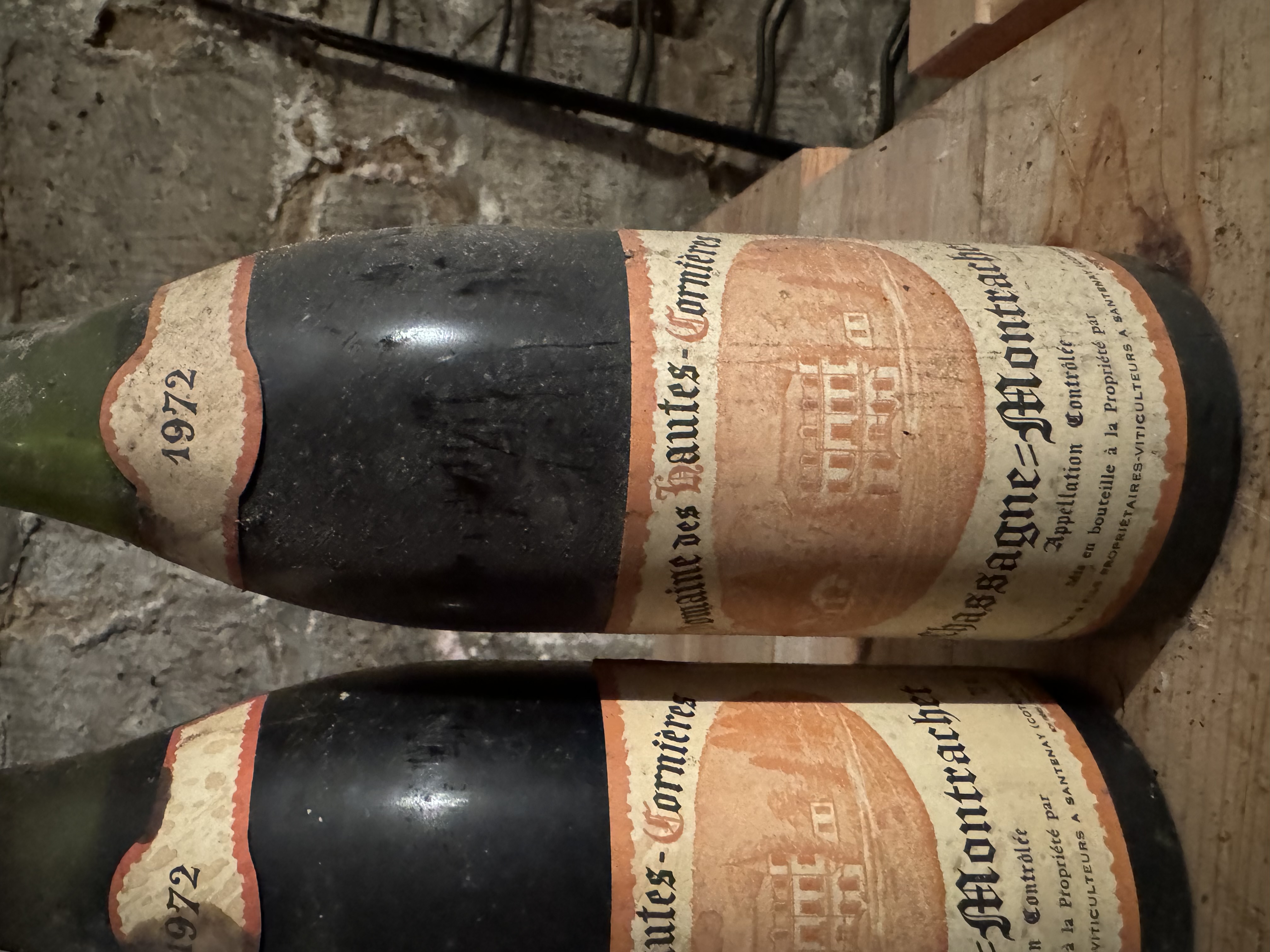 Vin Chassagne Montrachet Bourgogne Grand Cru 1972
